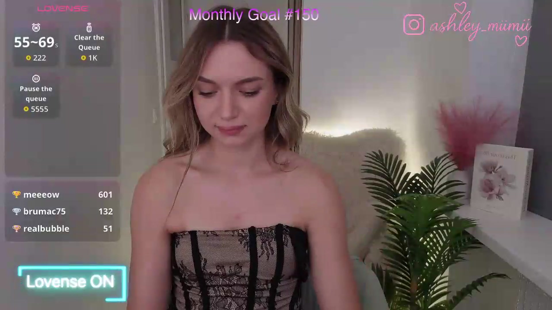 Gallery image thumbnail from AshleyMimi's myfreecams stream on, 08/29/2026, 19:38 image 15 of 20