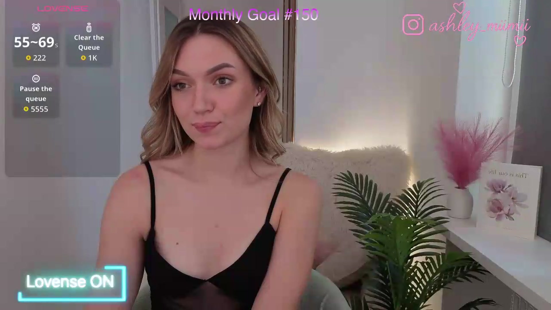 Gallery image thumbnail from AshleyMimi's myfreecams stream on, 09/02/2026, 14:19 image 5 of 20