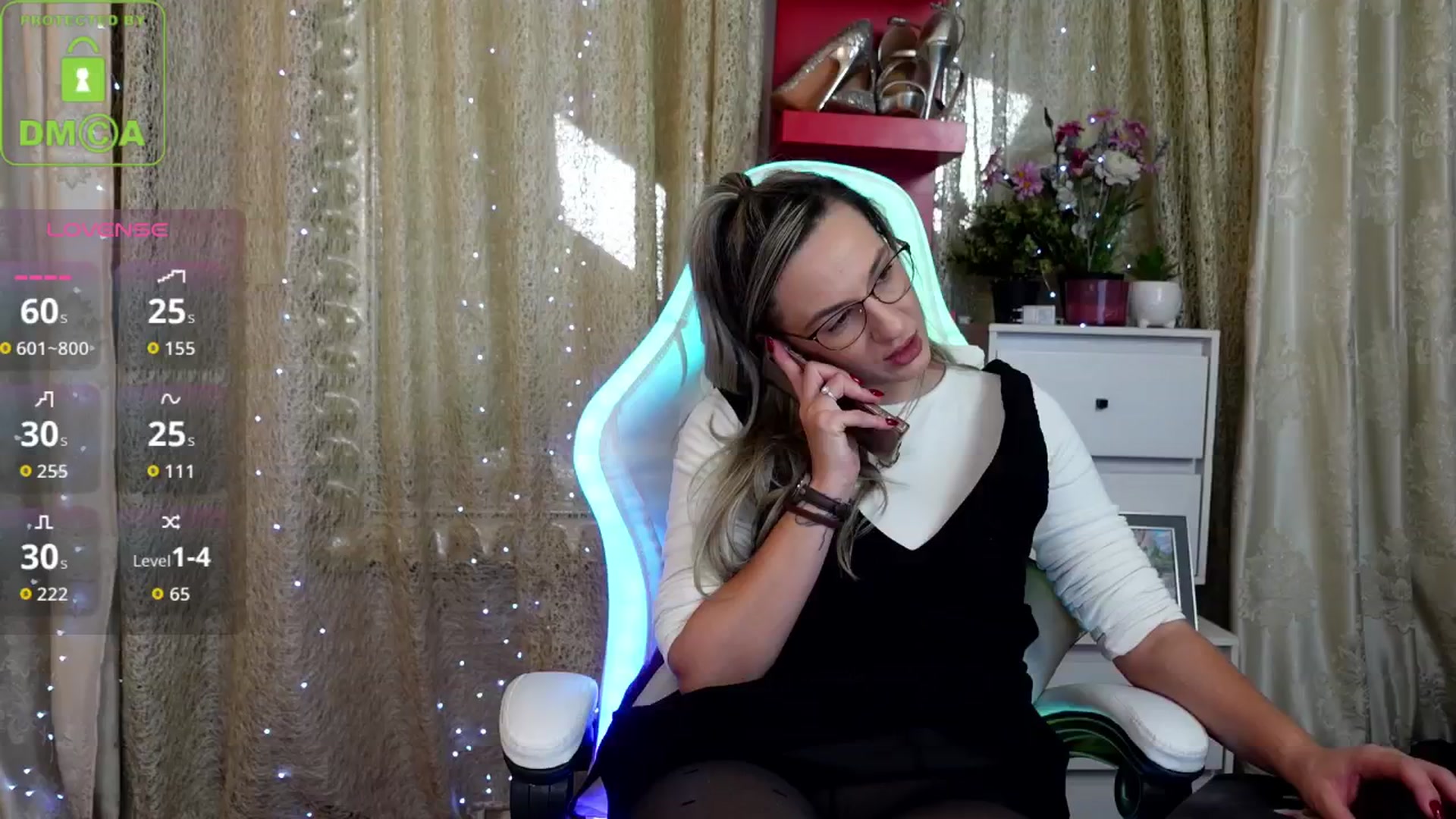 Gallery image thumbnail from AshleyVasquez's myfreecams stream on, 10/16/2025, 13:18 image 12 of 20