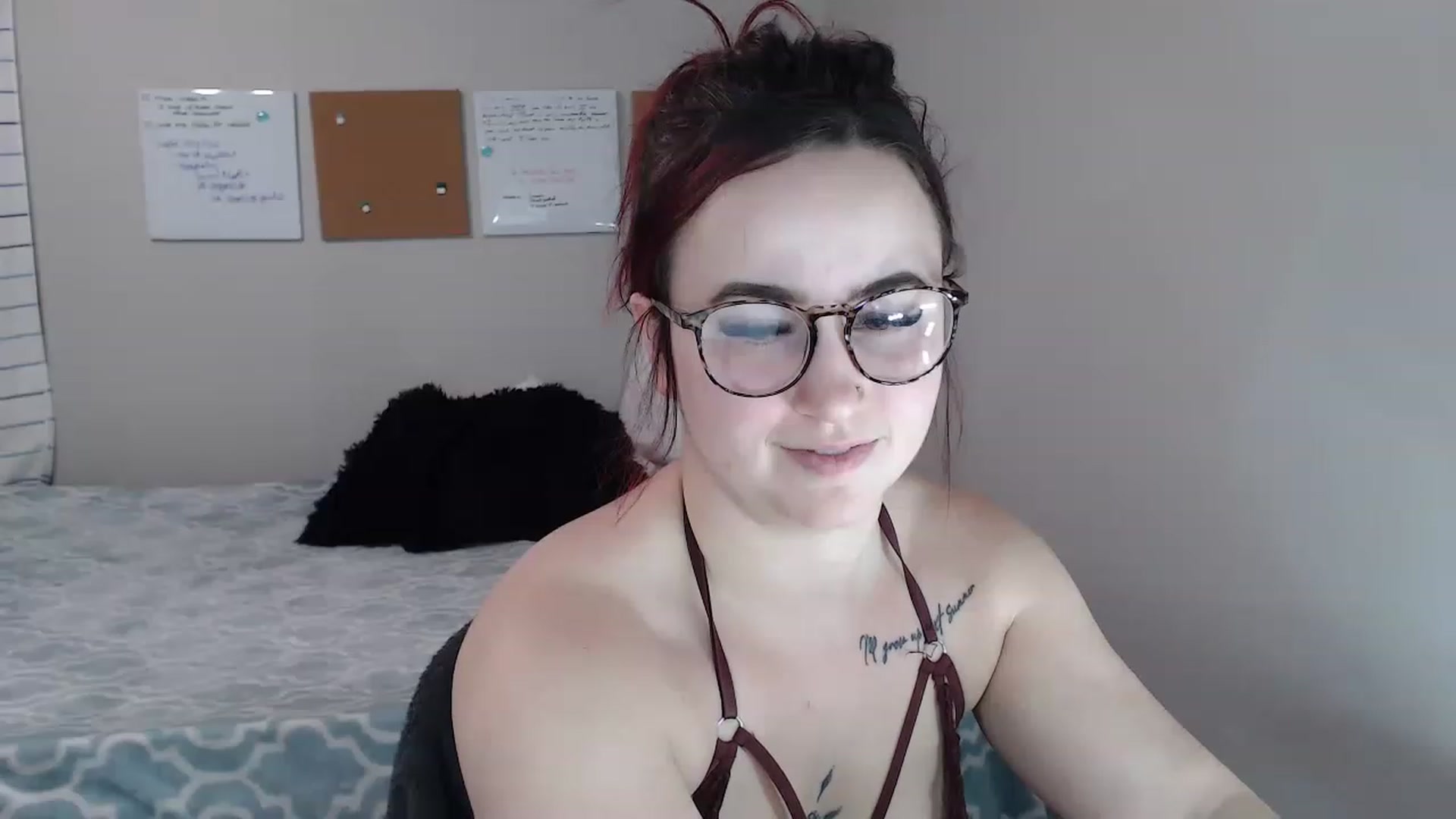 Gallery image thumbnail from Ashley_Clarke's myfreecams stream on, 11/17/2022, 02:28 image 20 of 20