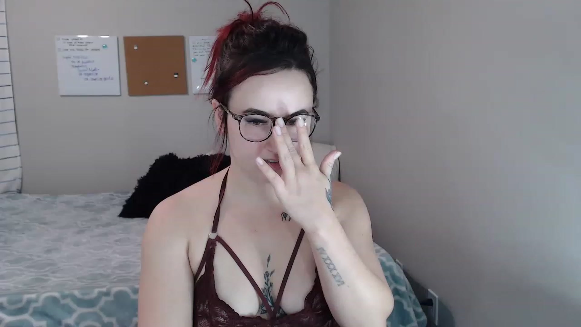 Gallery image thumbnail from Ashley_Clarke's myfreecams stream on, 11/17/2022, 02:28 image 19 of 20