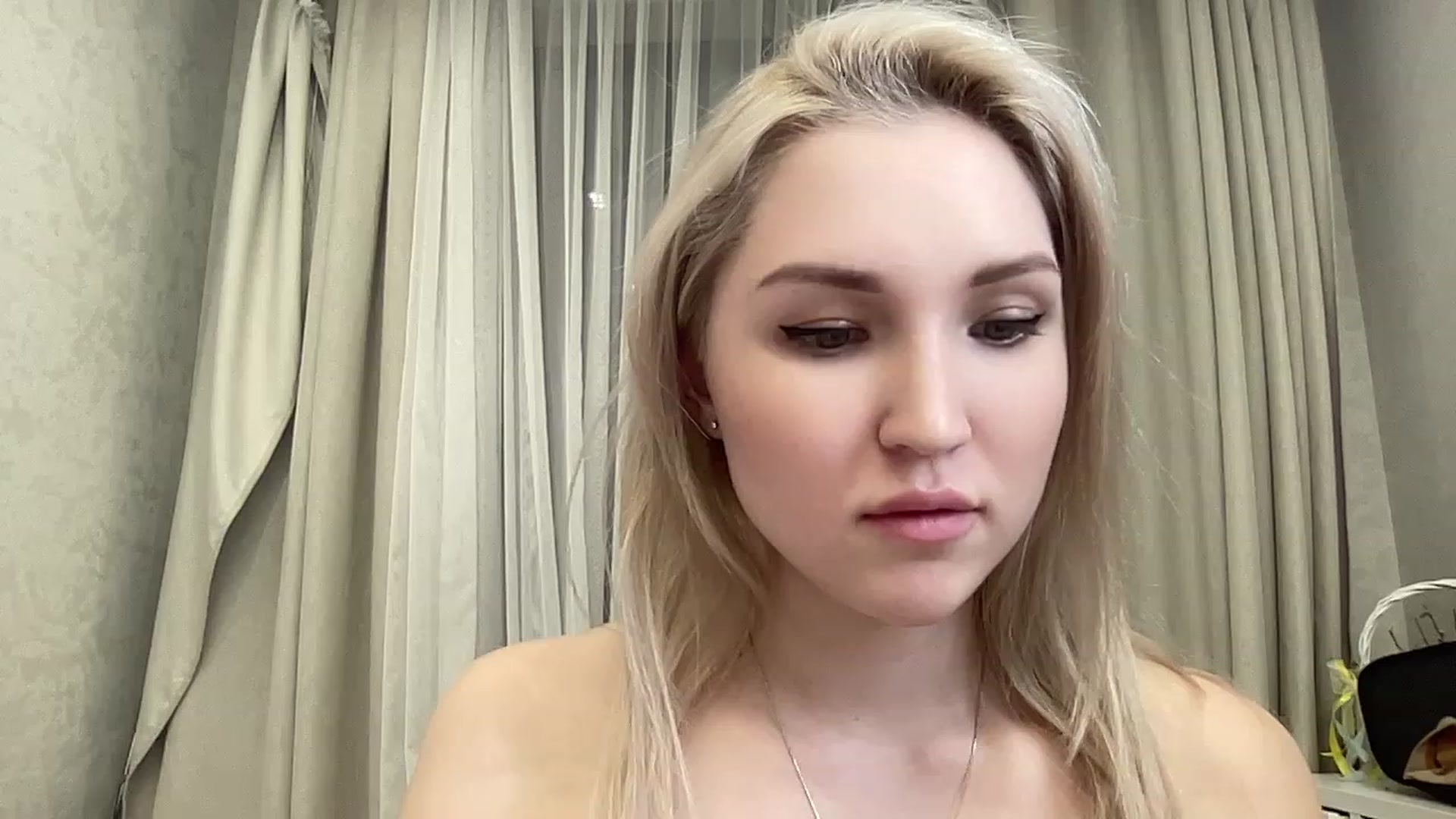 Gallery image thumbnail from Ashley_cutie_'s myfreecams stream on, 05/13/2023, 17:31 image 20 of 20