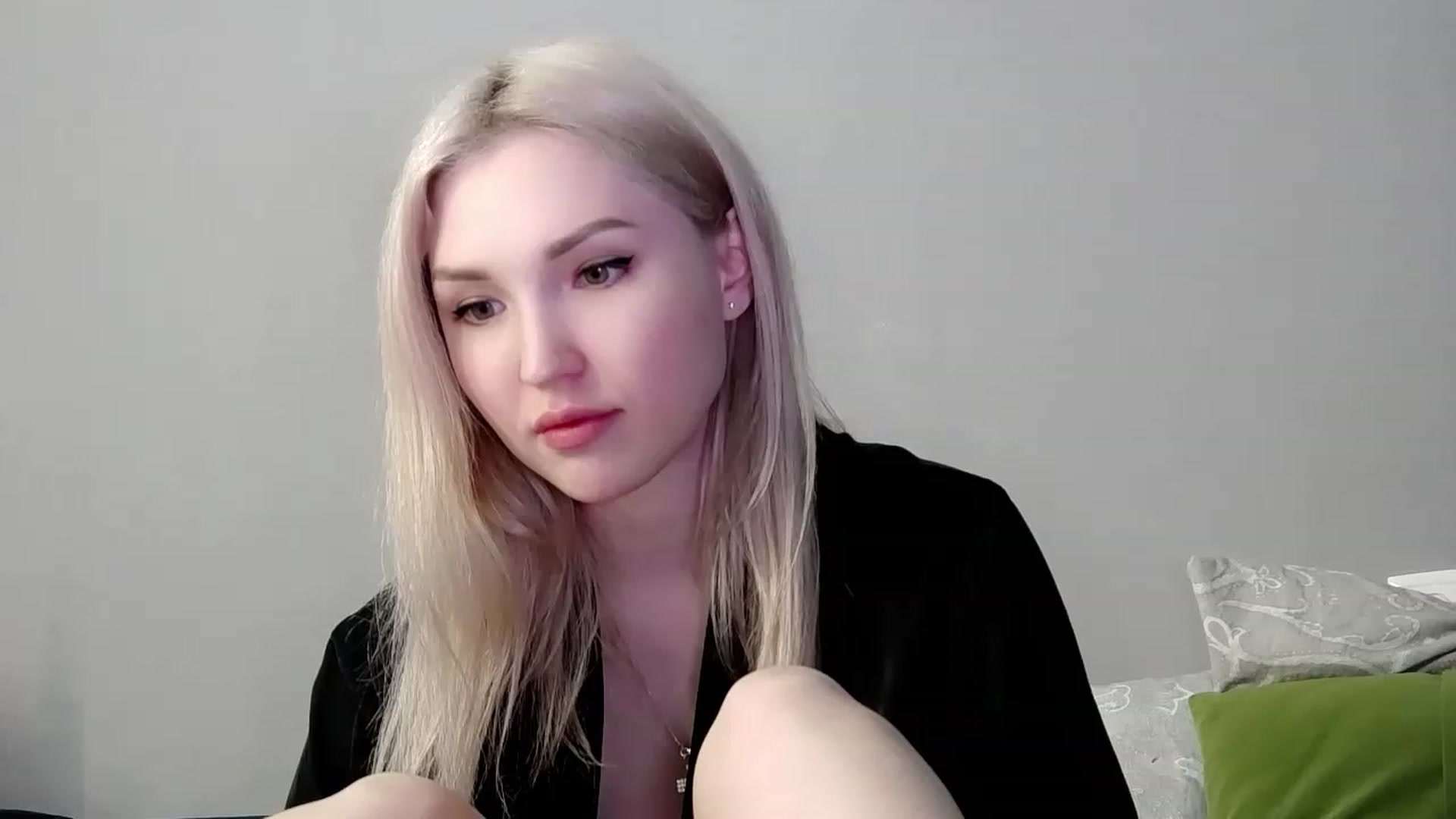 Gallery image thumbnail from Ashley_cutie_'s myfreecams stream on, 05/20/2023, 16:36 image 9 of 20