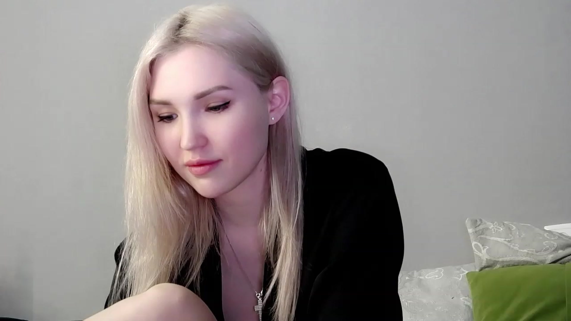 Gallery image thumbnail from Ashley_cutie_'s myfreecams stream on, 05/20/2023, 16:36 image 6 of 20