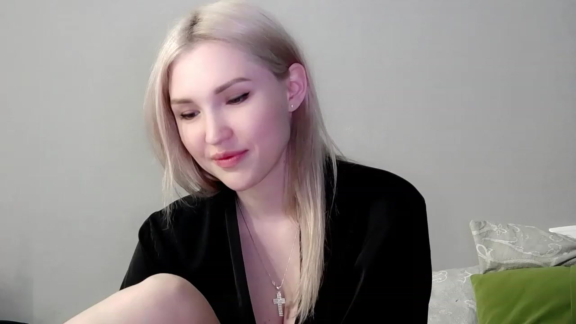 Gallery image thumbnail from Ashley_cutie_'s myfreecams stream on, 05/20/2023, 16:36 image 2 of 20