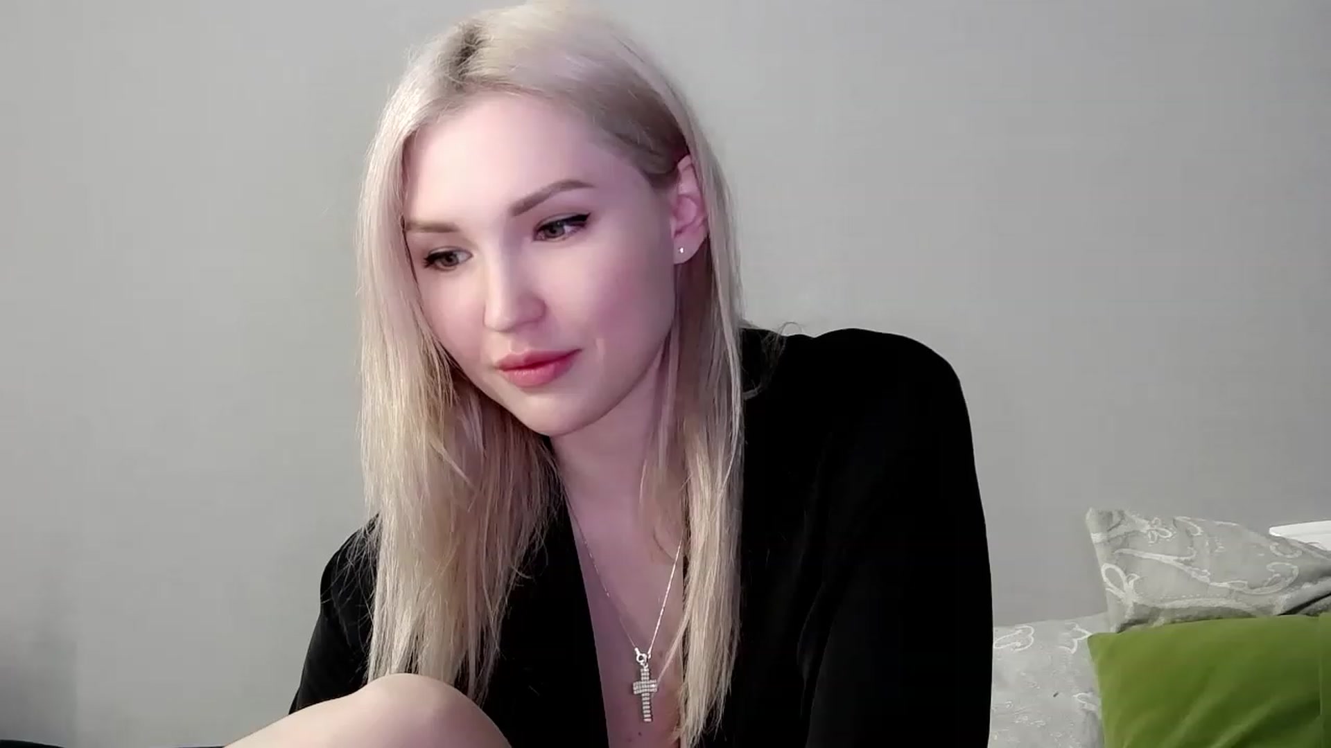 Gallery image thumbnail from Ashley_cutie_'s myfreecams stream on, 05/20/2023, 16:36 image 5 of 20