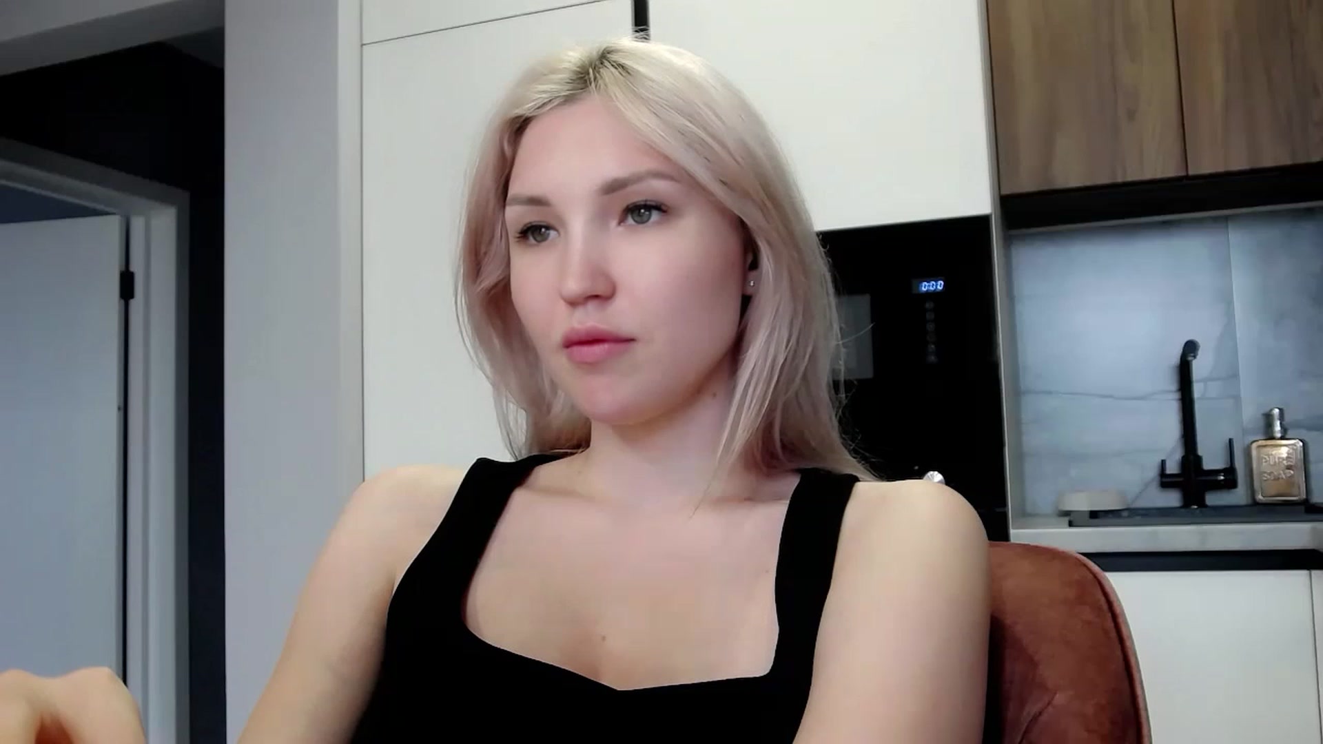 Gallery image thumbnail from Ashley_cutie_'s myfreecams stream on, 06/10/2023, 08:43 image 12 of 20