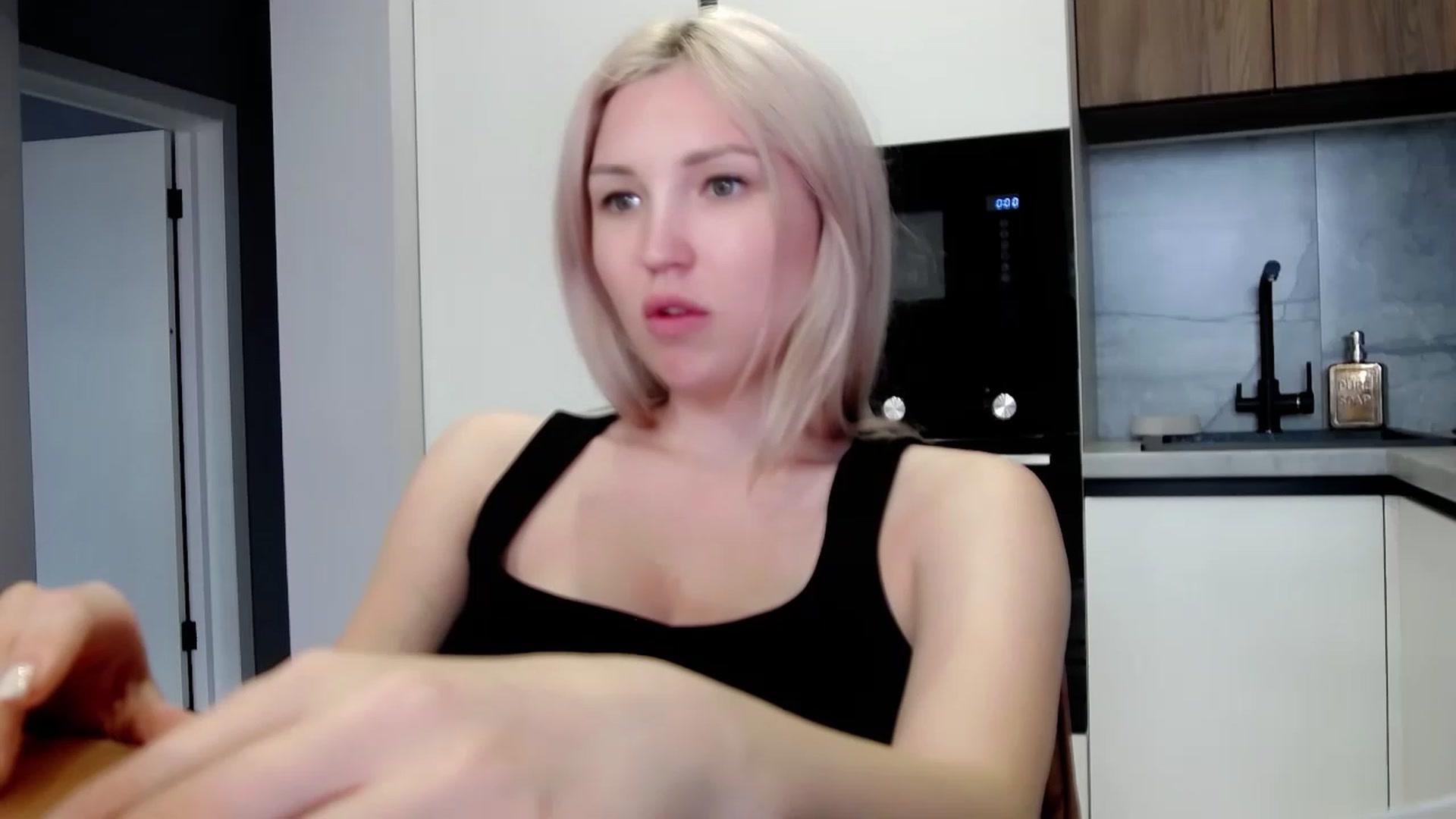 Gallery image thumbnail from Ashley_cutie_'s myfreecams stream on, 06/10/2023, 10:04 image 2 of 20