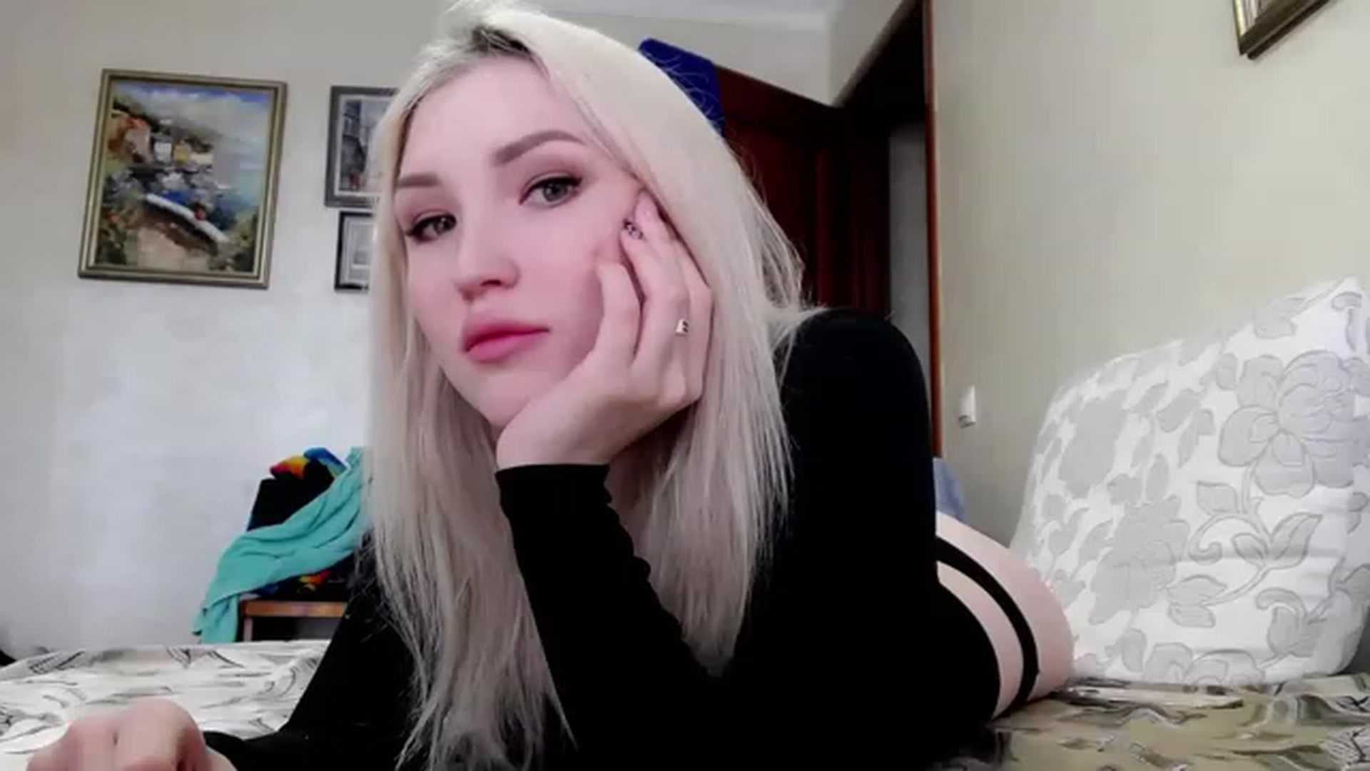 Gallery image thumbnail from Ashley_cutie_'s myfreecams stream on, 07/03/2023, 07:16 image 7 of 20