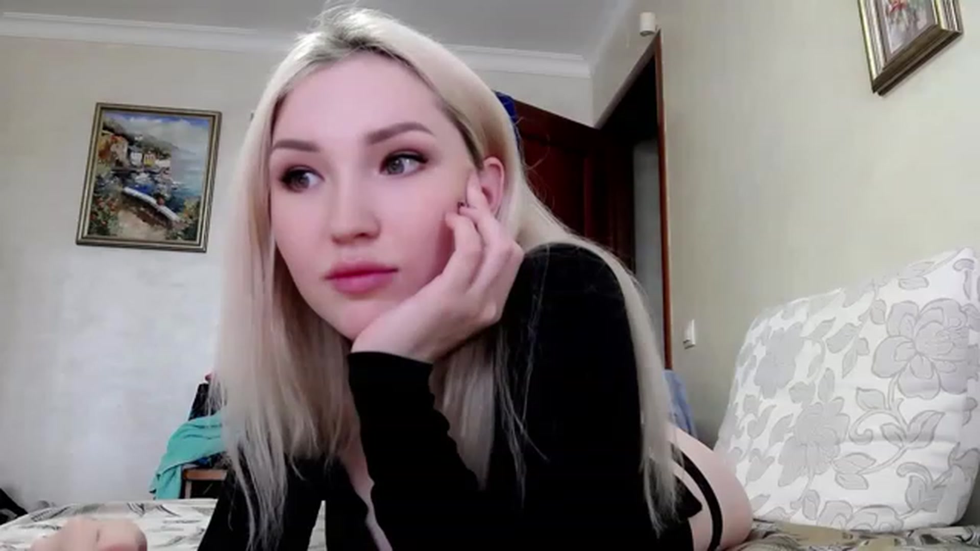 Gallery image thumbnail from Ashley_cutie_'s myfreecams stream on, 07/03/2023, 07:16 image 10 of 20