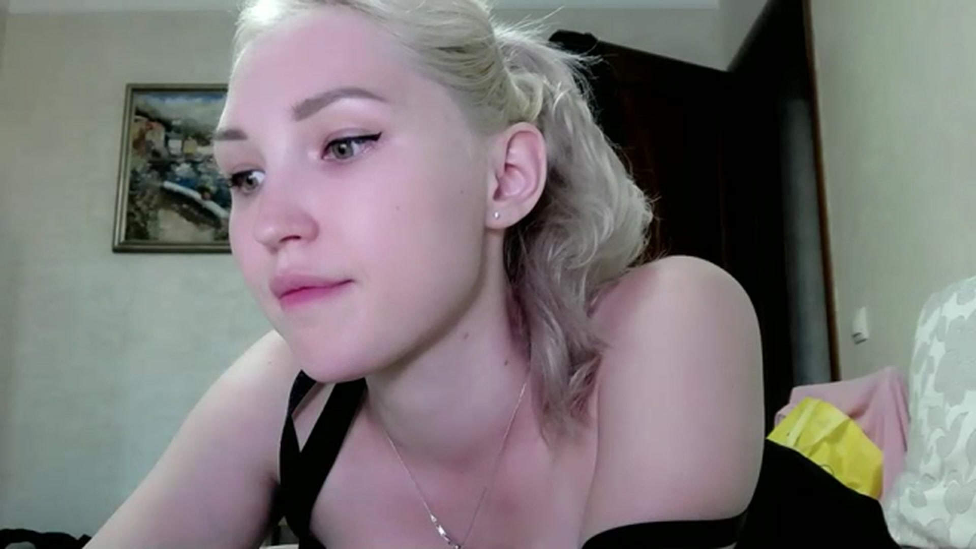 Gallery image thumbnail from Ashley_cutie_'s myfreecams stream on, 07/12/2023, 13:12 image 3 of 20