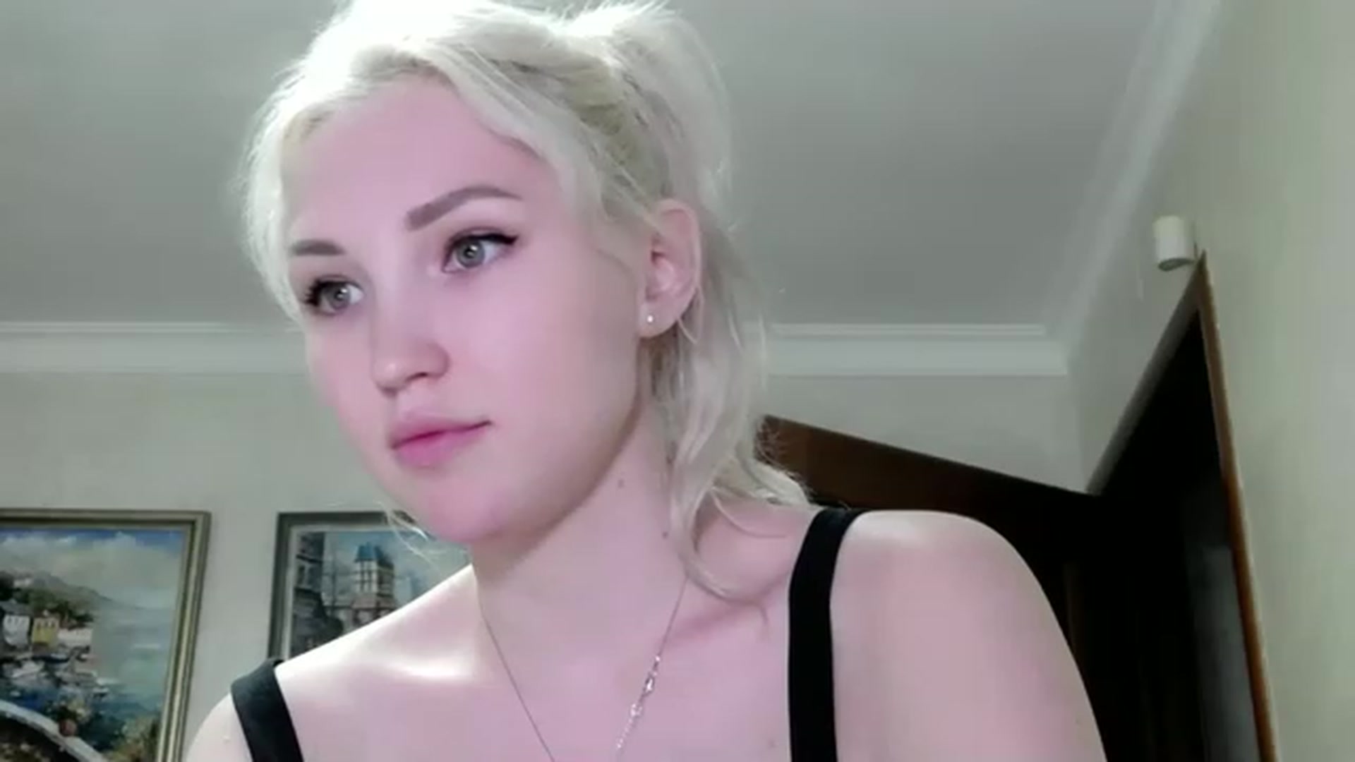 Gallery image thumbnail from Ashley_cutie_'s myfreecams stream on, 07/13/2023, 13:18 image 5 of 20