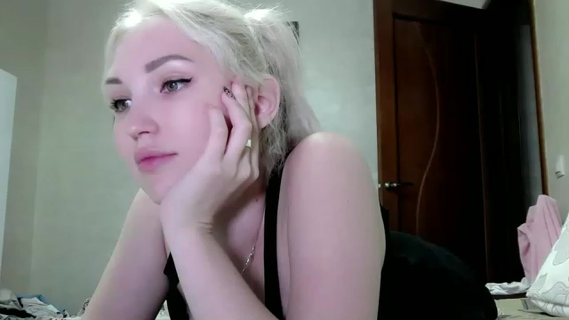Gallery image thumbnail from Ashley_cutie_'s myfreecams stream on, 07/13/2023, 13:18 image 10 of 20