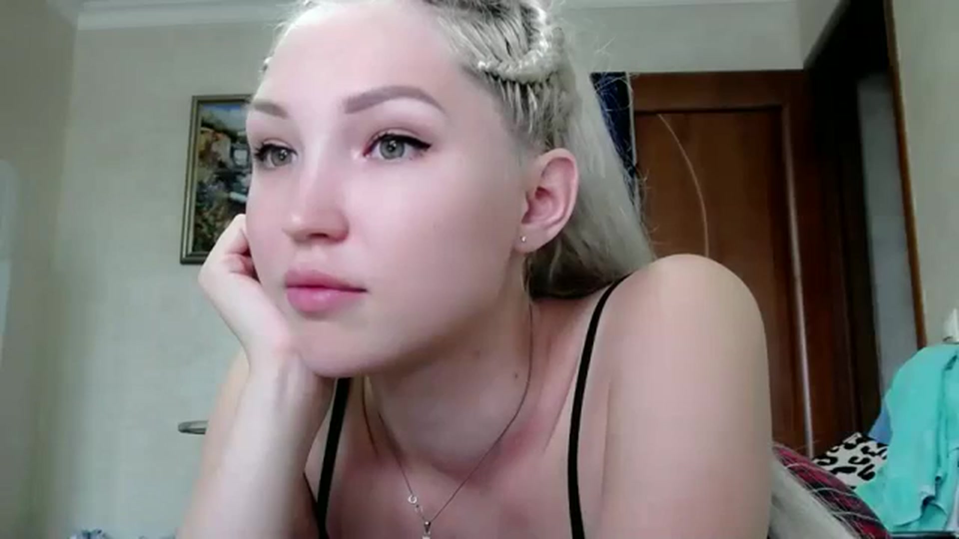 Gallery image thumbnail from Ashley_cutie_'s myfreecams stream on, 08/01/2023, 07:39 image 12 of 20