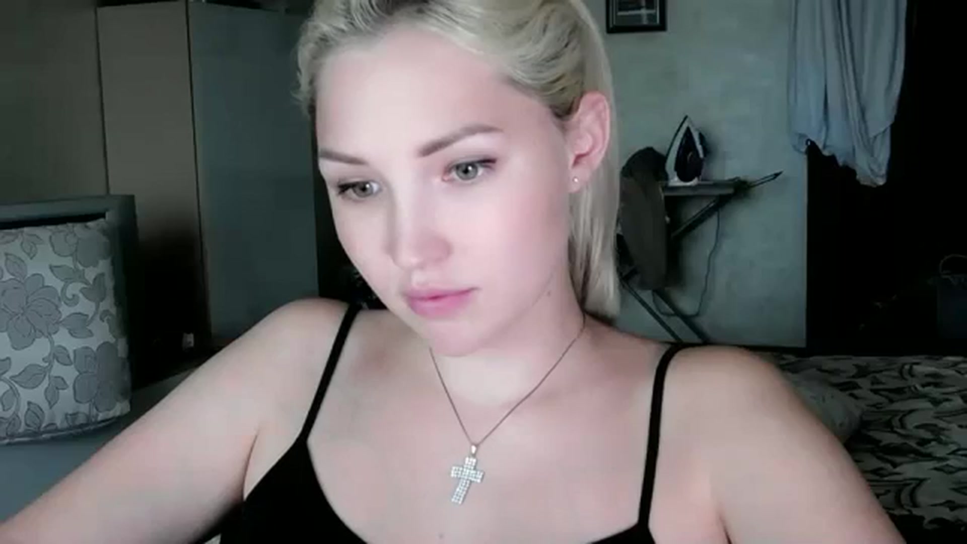Gallery image thumbnail from Ashley_cutie_'s myfreecams stream on, 08/13/2023, 07:51 image 16 of 20