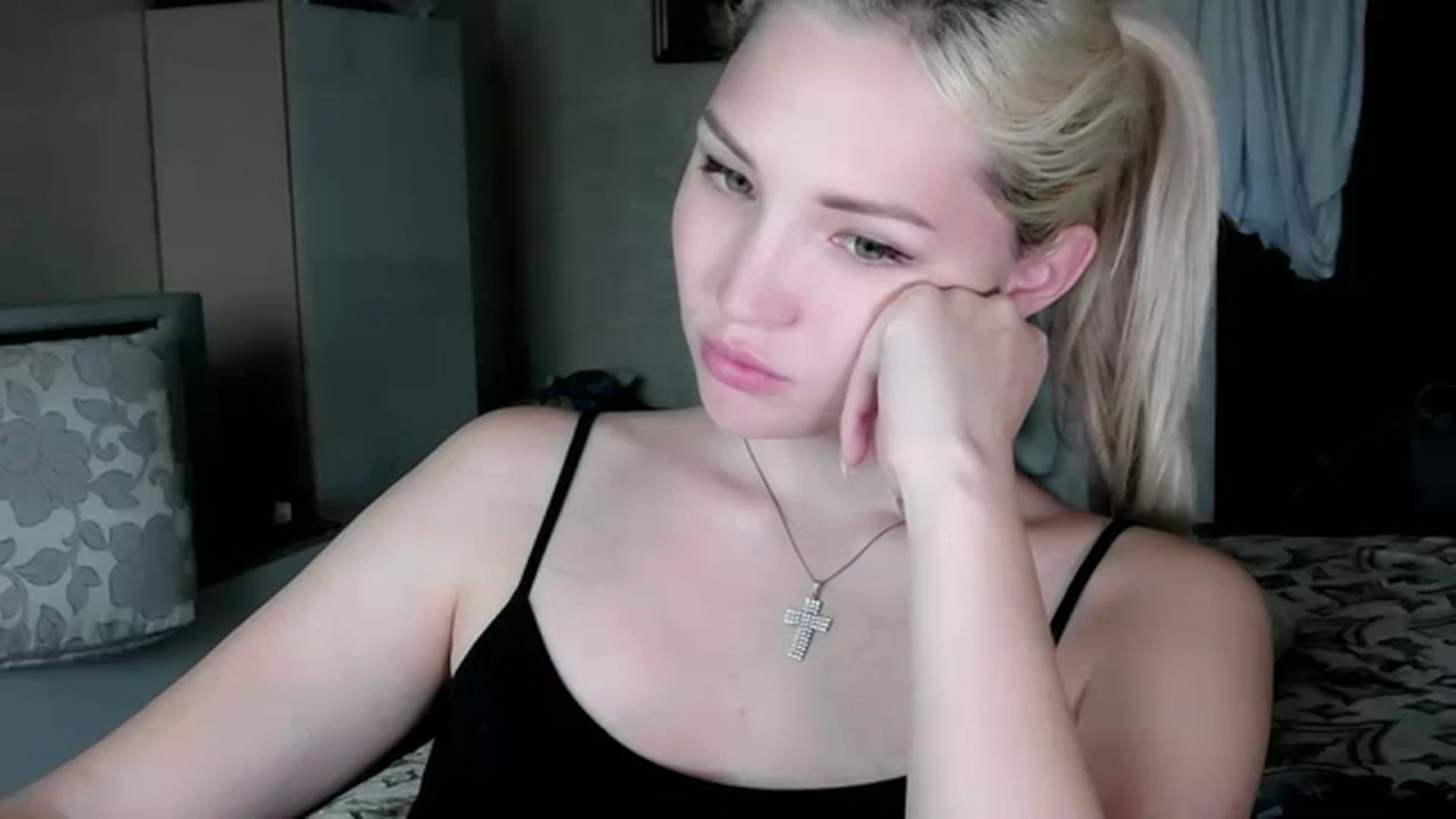 Gallery image thumbnail from Ashley_cutie_'s myfreecams stream on, 08/13/2023, 07:51 image 11 of 20