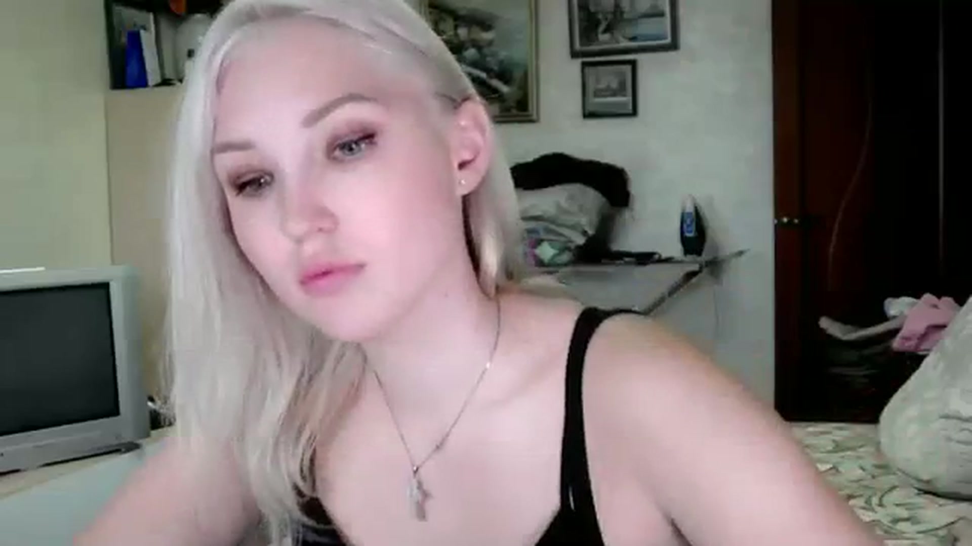 Gallery image thumbnail from Ashley_cutie_'s myfreecams stream on, 08/16/2023, 07:36 image 7 of 20