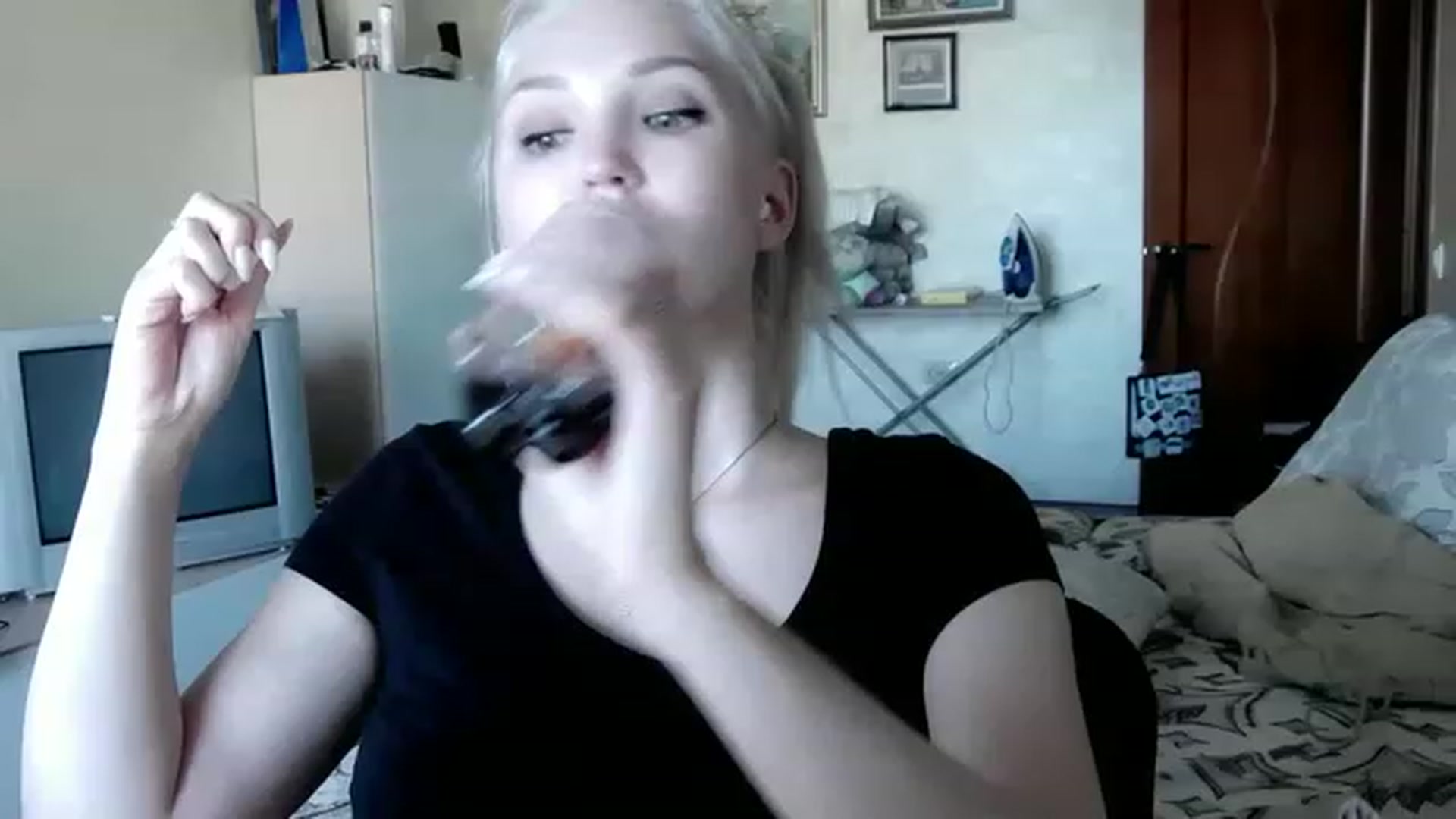 Gallery image thumbnail from Ashley_cutie_'s myfreecams stream on, 08/17/2023, 10:51 image 1 of 20