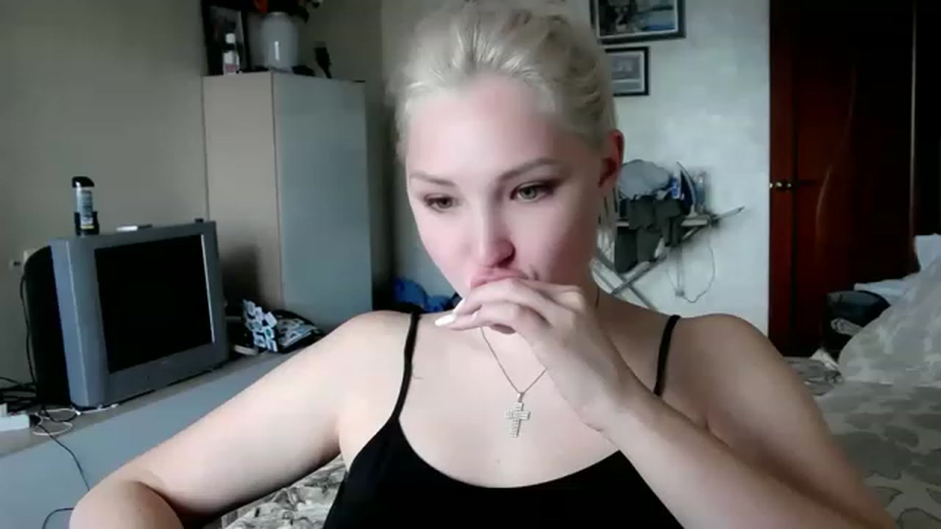 Gallery image thumbnail from Ashley_cutie_'s myfreecams stream on, 08/21/2023, 07:21 image 2 of 20
