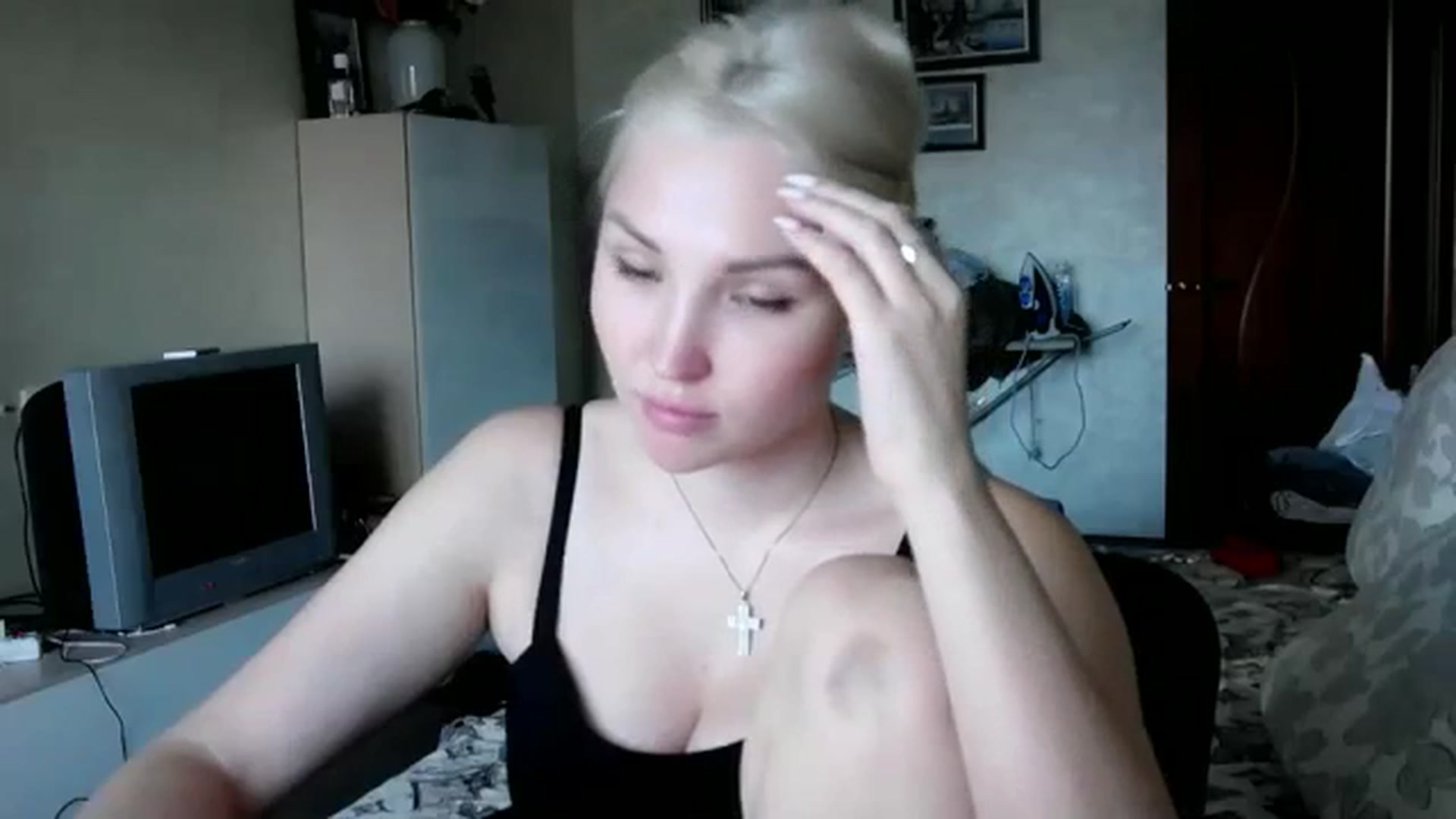 Gallery image thumbnail from Ashley_cutie_'s myfreecams stream on, 08/22/2023, 09:10 image 19 of 20
