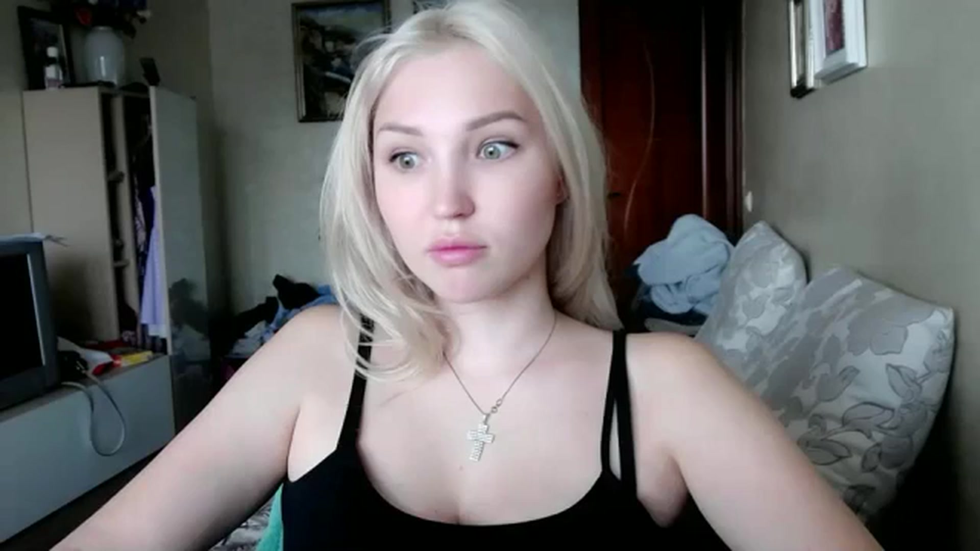 Gallery image thumbnail from Ashley_cutie_'s myfreecams stream on, 08/23/2023, 09:14 image 3 of 20