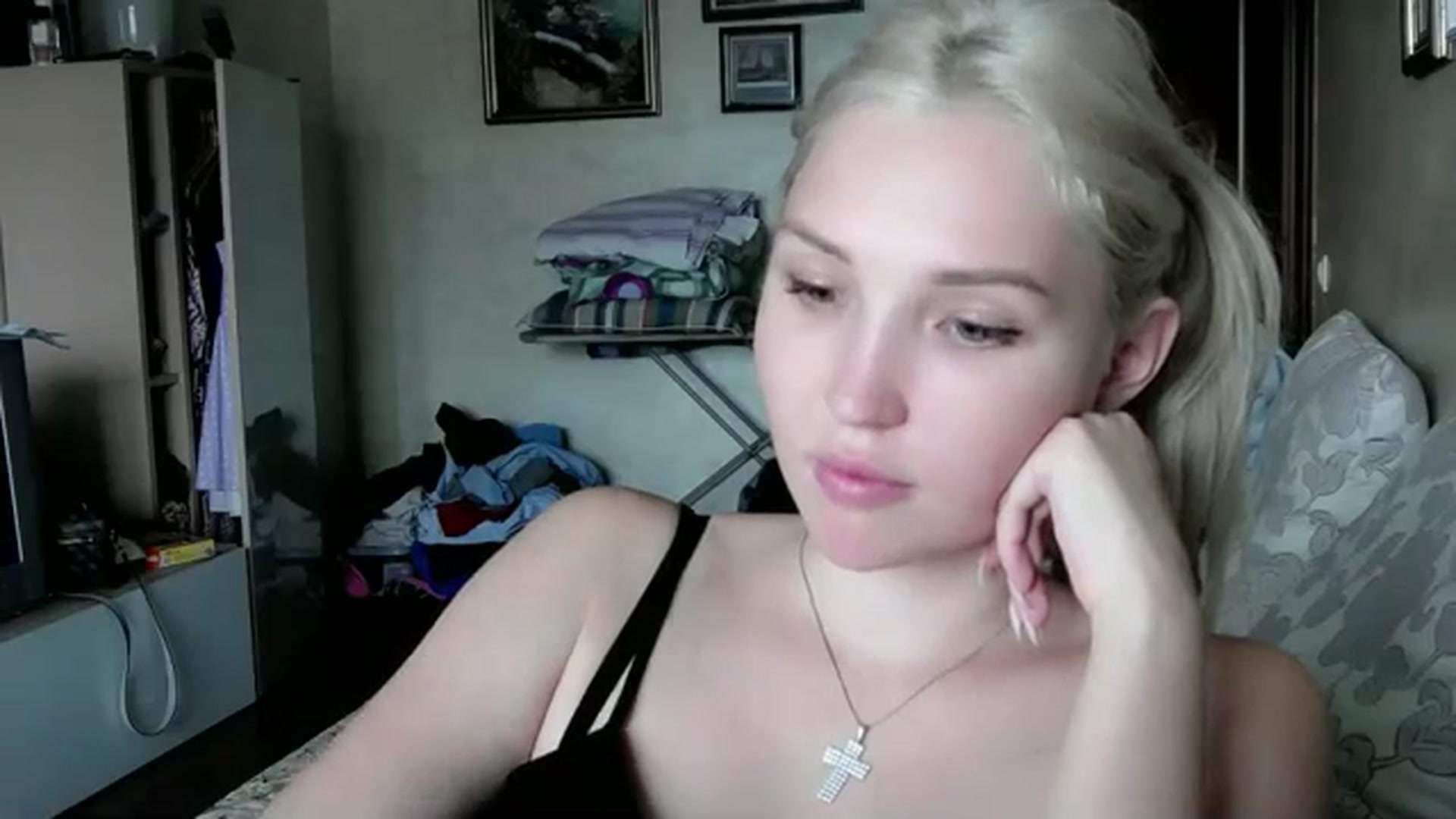 Gallery image thumbnail from Ashley_cutie_'s myfreecams stream on, 08/23/2023, 09:14 image 18 of 20