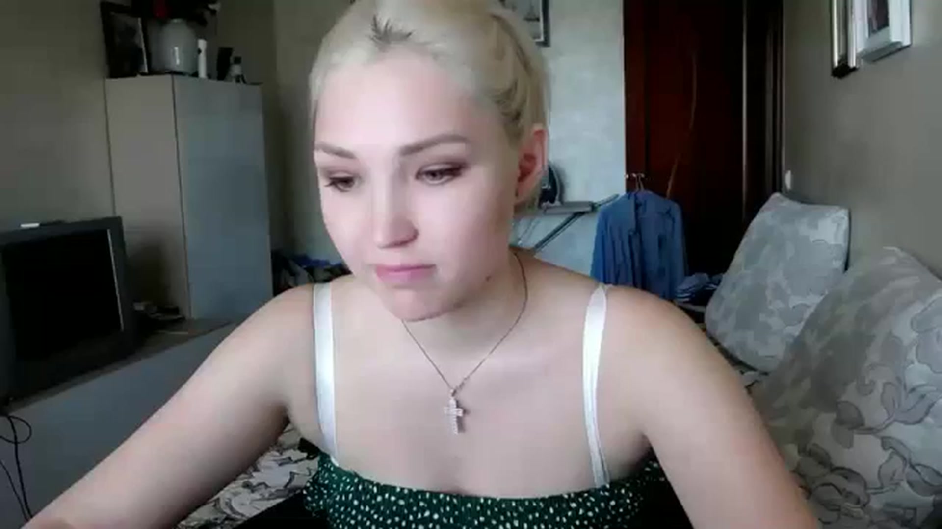 Gallery image thumbnail from Ashley_cutie_'s myfreecams stream on, 08/30/2023, 07:01 image 5 of 20