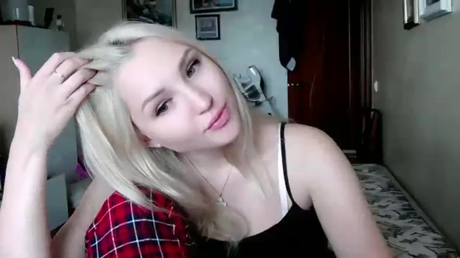 Gallery image thumbnail from Ashley_cutie_'s myfreecams stream on, 09/05/2023, 08:07 image 12 of 20