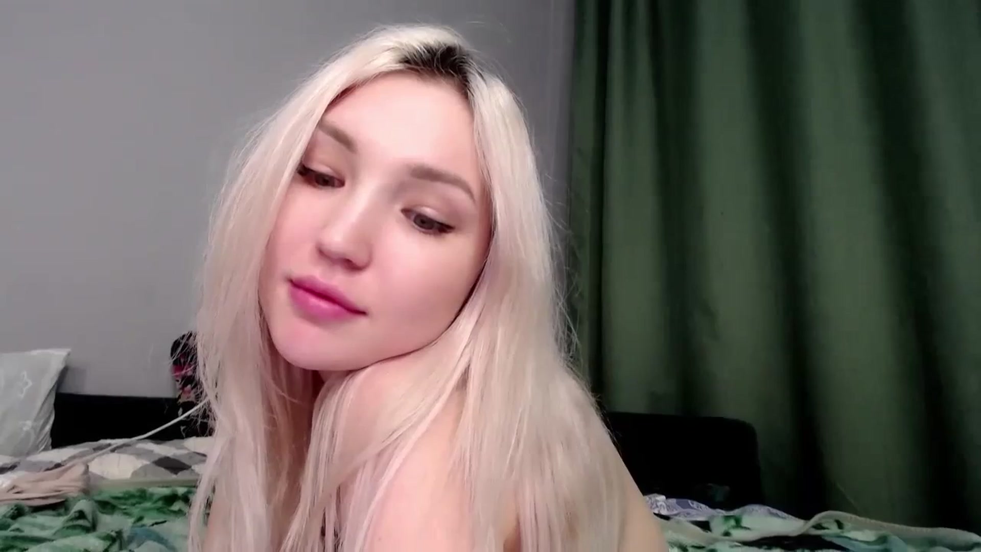 Gallery image thumbnail from Ashley_cutie_'s myfreecams stream on, 10/12/2023, 11:03 image 17 of 20