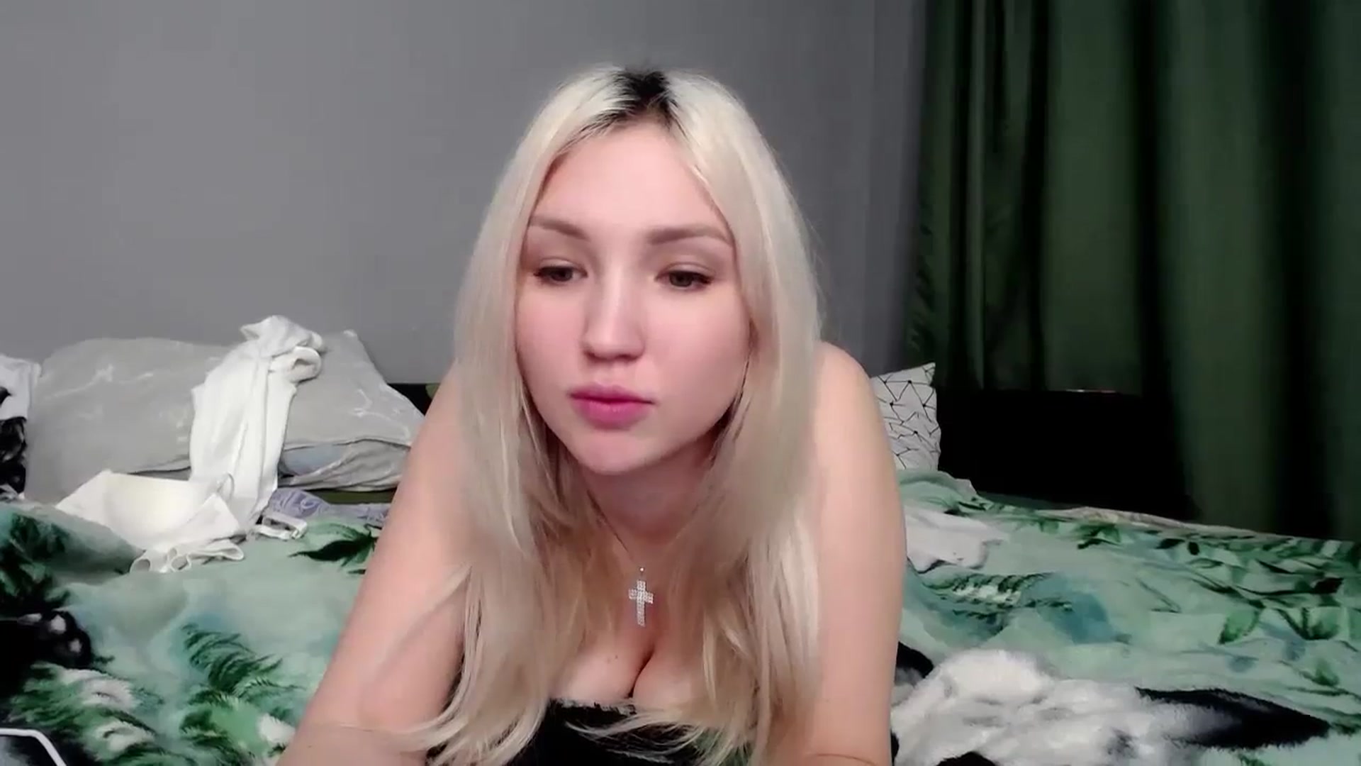 Gallery image thumbnail from Ashley_cutie_'s myfreecams stream on, 10/18/2023, 09:36 image 19 of 20