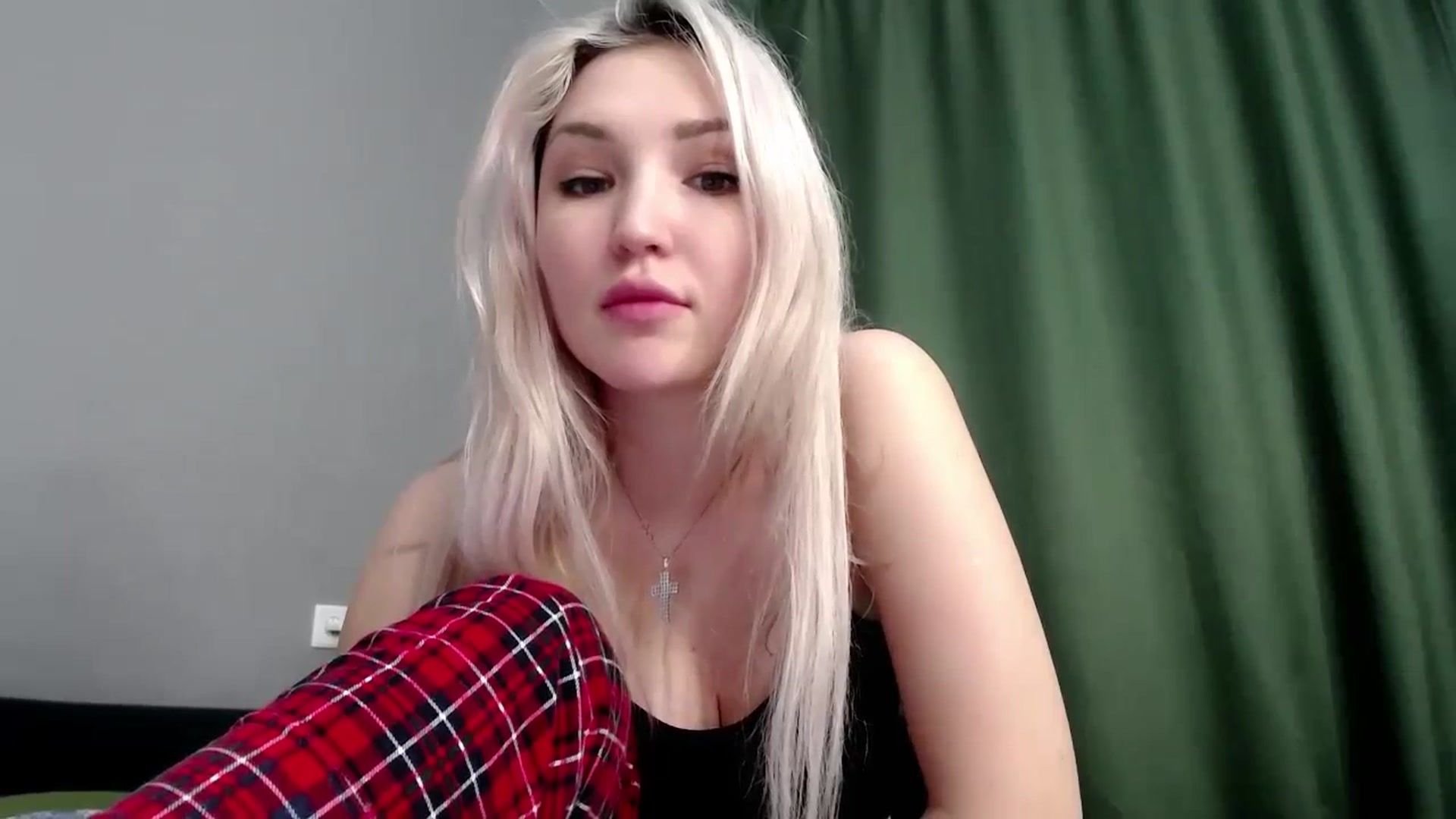 Gallery image thumbnail from Ashley_cutie_'s myfreecams stream on, 10/23/2023, 09:41 image 13 of 20