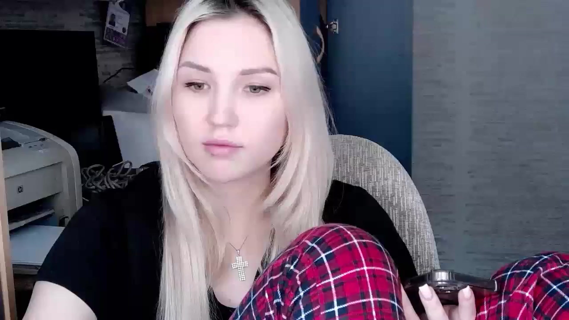 Gallery image thumbnail from Ashley_cutie_'s myfreecams stream on, 11/08/2023, 07:45 image 13 of 20