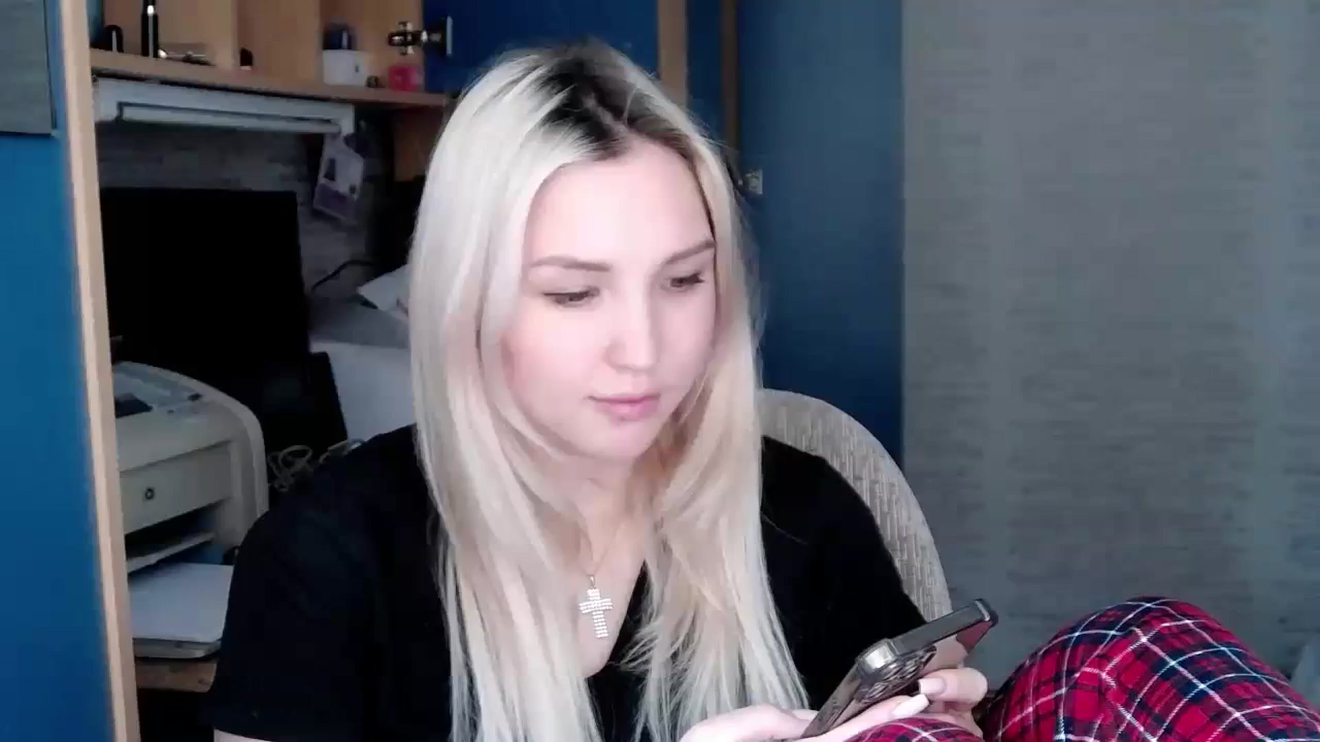 Gallery image thumbnail from Ashley_cutie_'s myfreecams stream on, 11/08/2023, 07:45 image 3 of 20