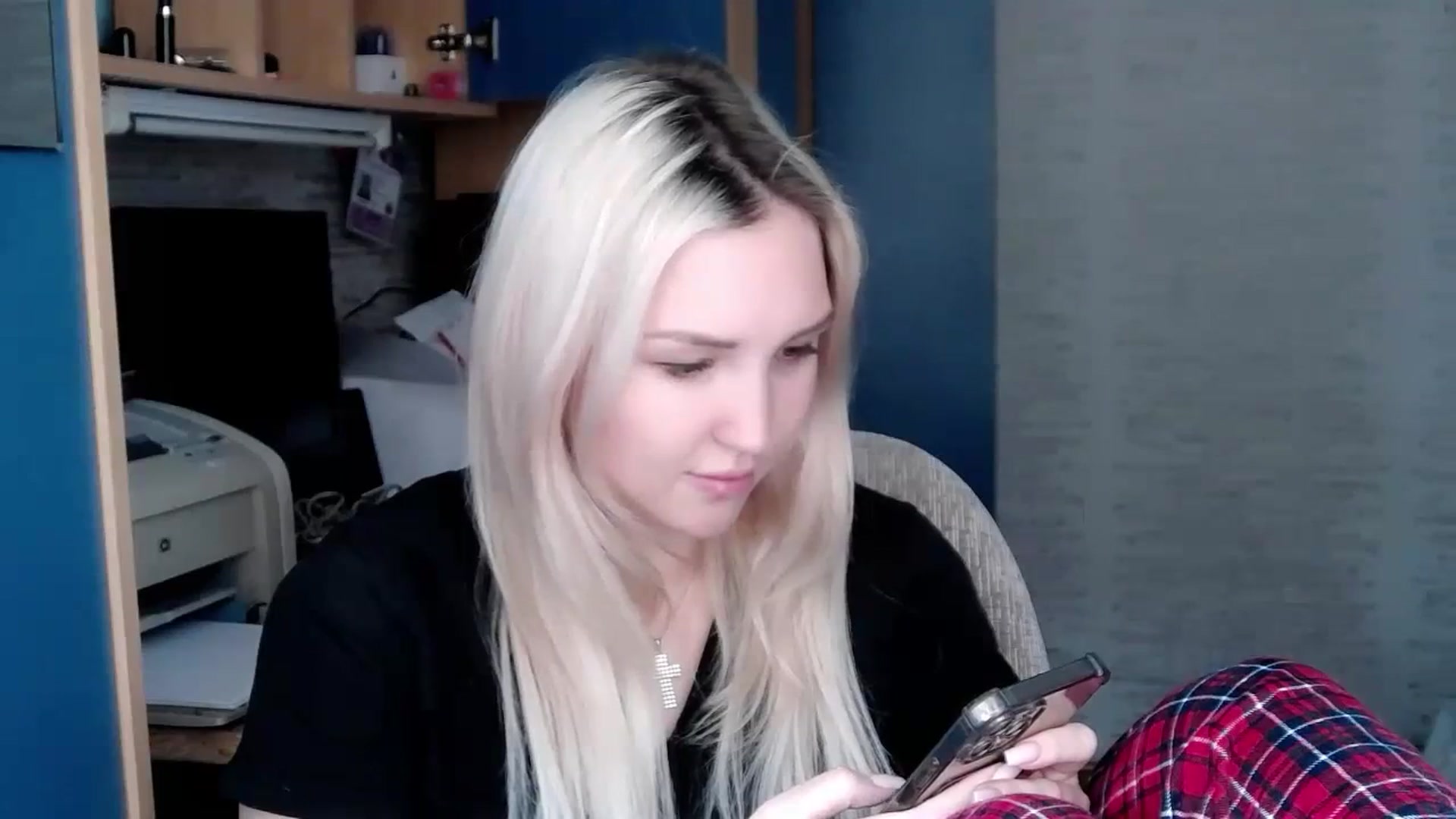 Gallery image thumbnail from Ashley_cutie_'s myfreecams stream on, 11/08/2023, 07:45 image 2 of 20