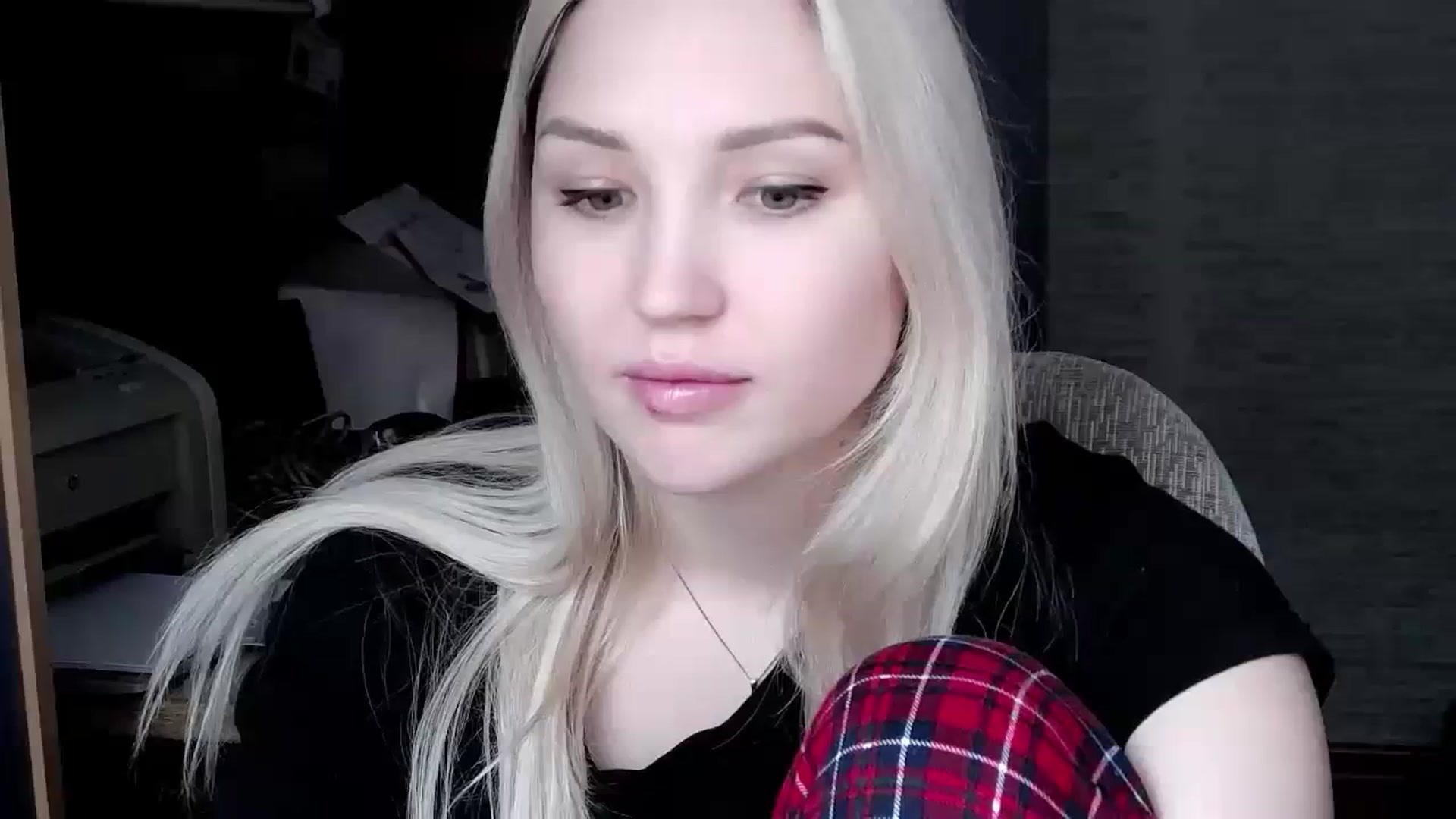 Gallery image thumbnail from Ashley_cutie_'s myfreecams stream on, 11/08/2023, 08:40 image 6 of 20