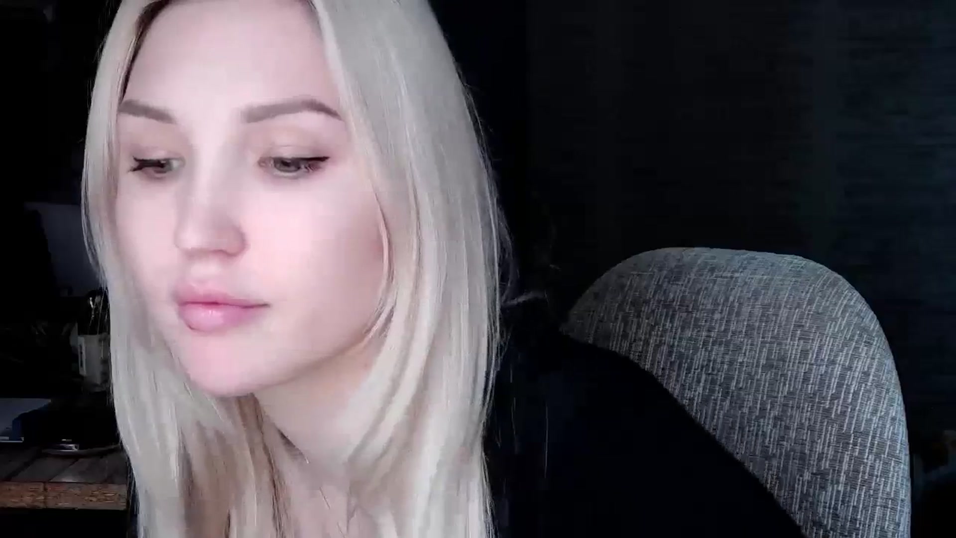 Gallery image thumbnail from Ashley_cutie_'s myfreecams stream on, 11/08/2023, 08:40 image 19 of 20