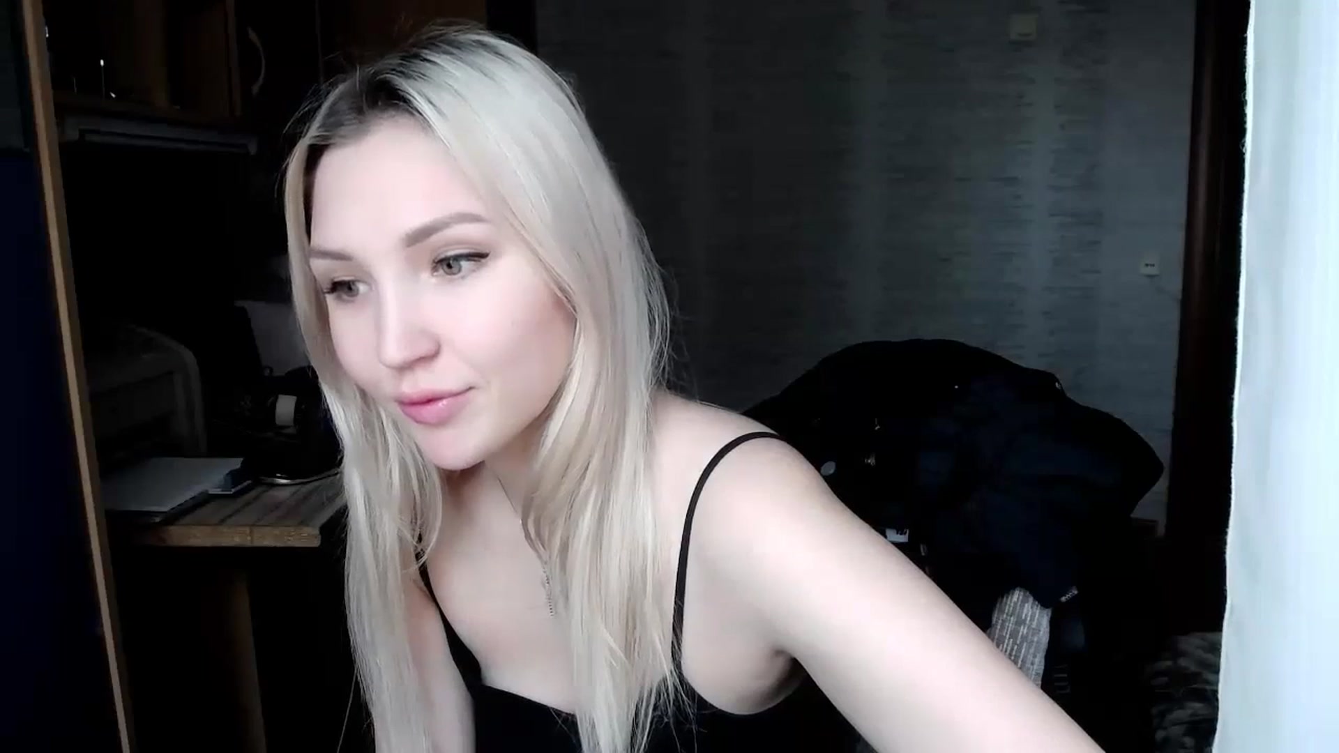 Gallery image thumbnail from Ashley_cutie_'s myfreecams stream on, 11/09/2023, 08:32 image 4 of 20