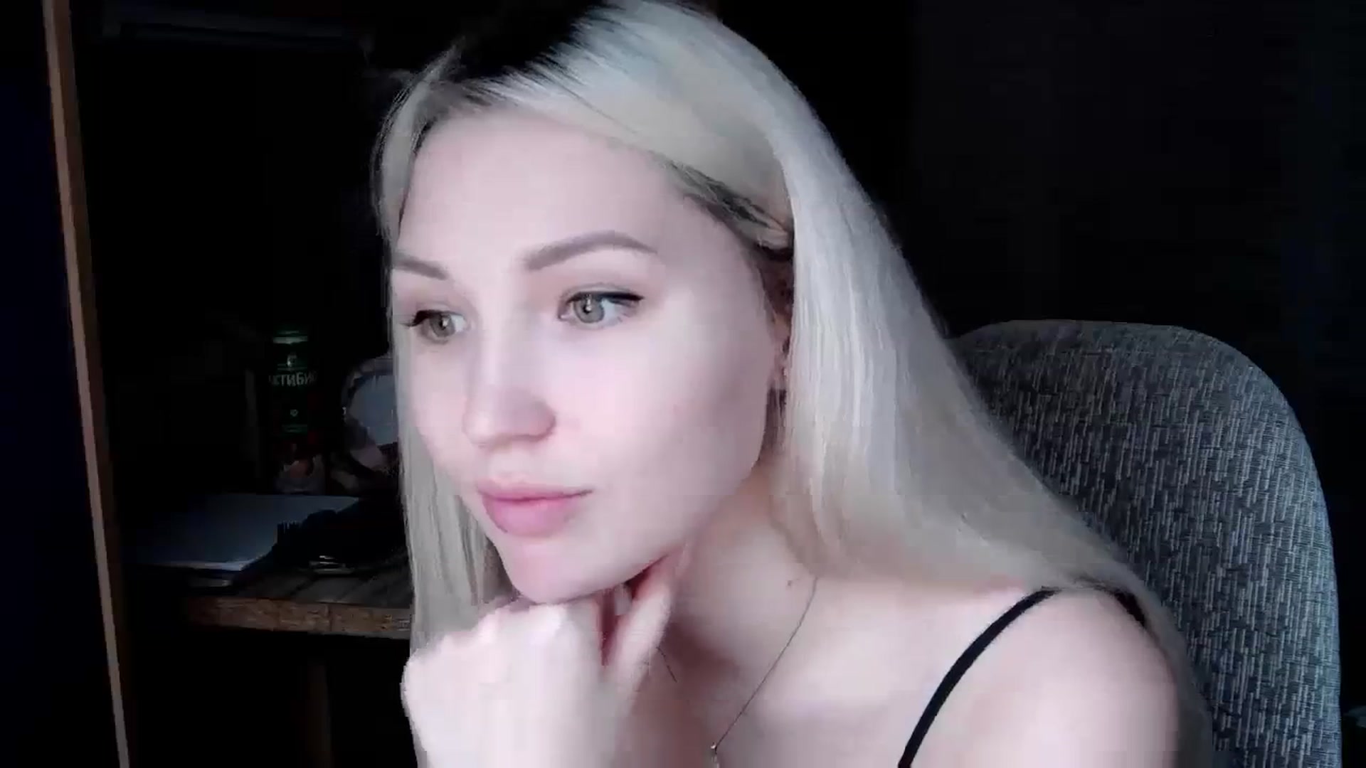Gallery image thumbnail from Ashley_cutie_'s myfreecams stream on, 11/10/2023, 09:27 image 8 of 20