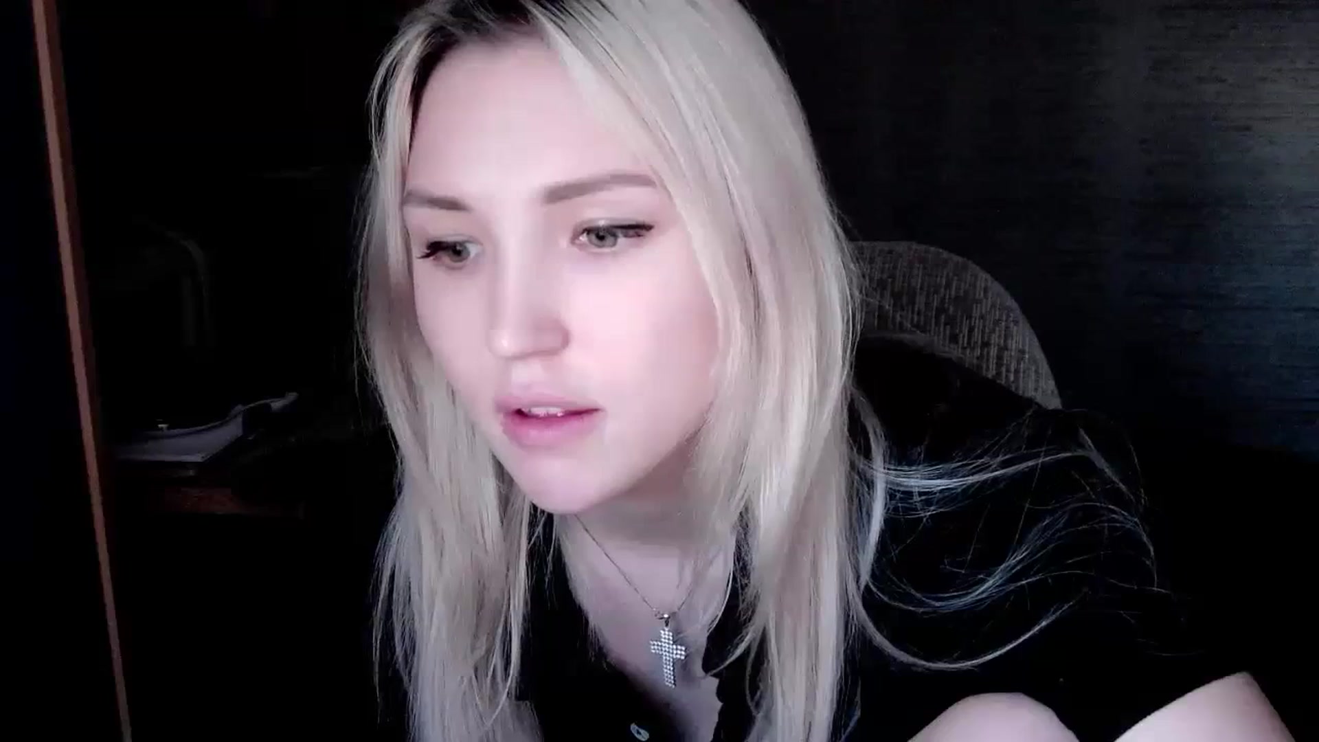 Gallery image thumbnail from Ashley_cutie_'s myfreecams stream on, 11/13/2023, 09:18 image 16 of 20