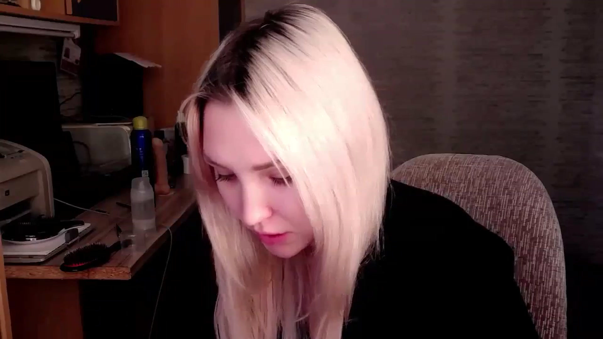 Gallery image thumbnail from Ashley_cutie_'s myfreecams stream on, 11/13/2023, 09:18 image 5 of 20