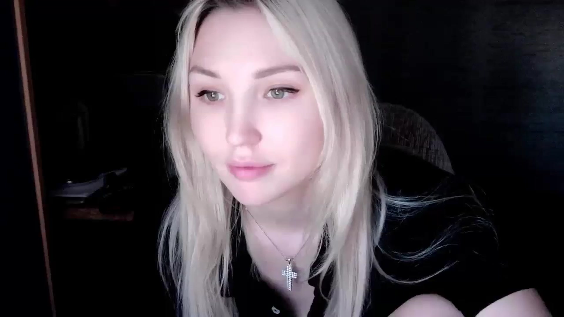 Gallery image thumbnail from Ashley_cutie_'s myfreecams stream on, 11/13/2023, 09:18 image 17 of 20