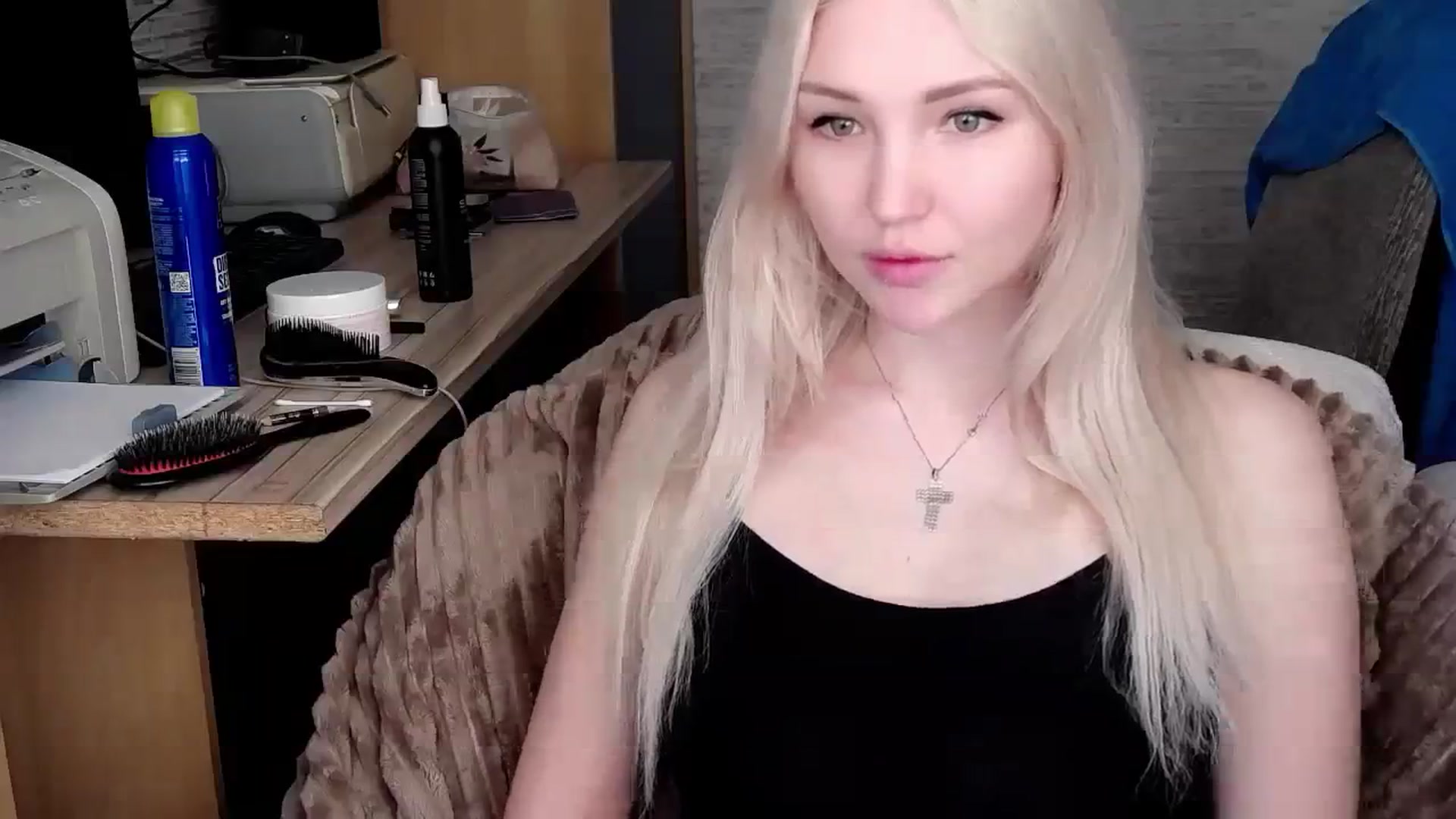 Gallery image thumbnail from Ashley_cutie_'s myfreecams stream on, 11/15/2023, 07:59 image 8 of 20