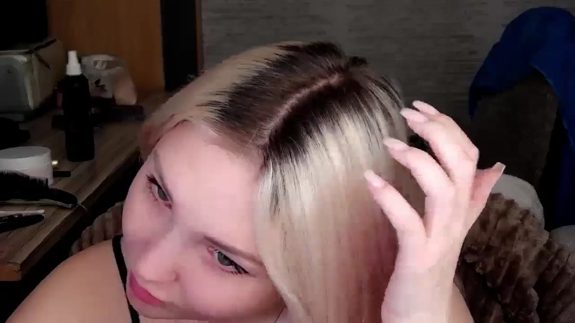 Gallery image thumbnail from Ashley_cutie_'s myfreecams stream on, 11/15/2023, 07:59 image 18 of 20