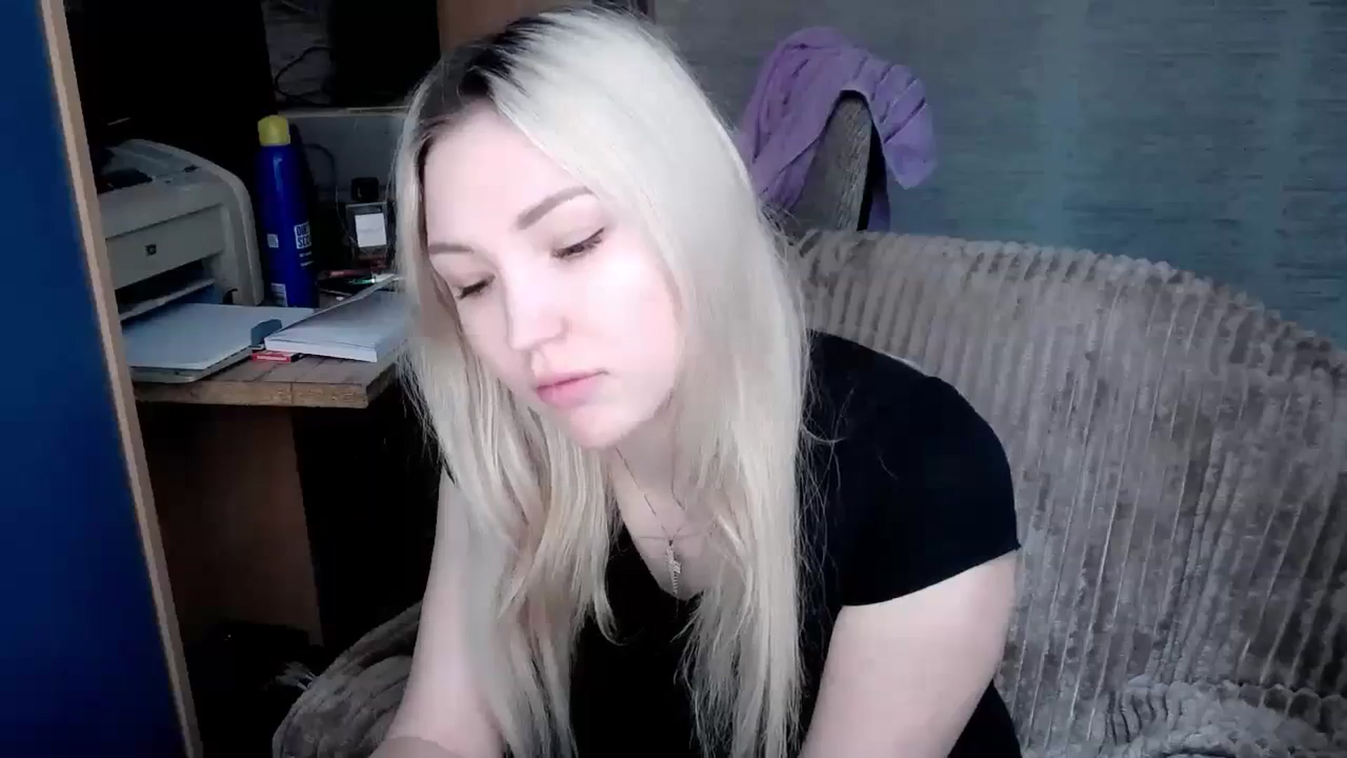Gallery image thumbnail from Ashley_cutie_'s myfreecams stream on, 11/20/2023, 07:04 image 12 of 20