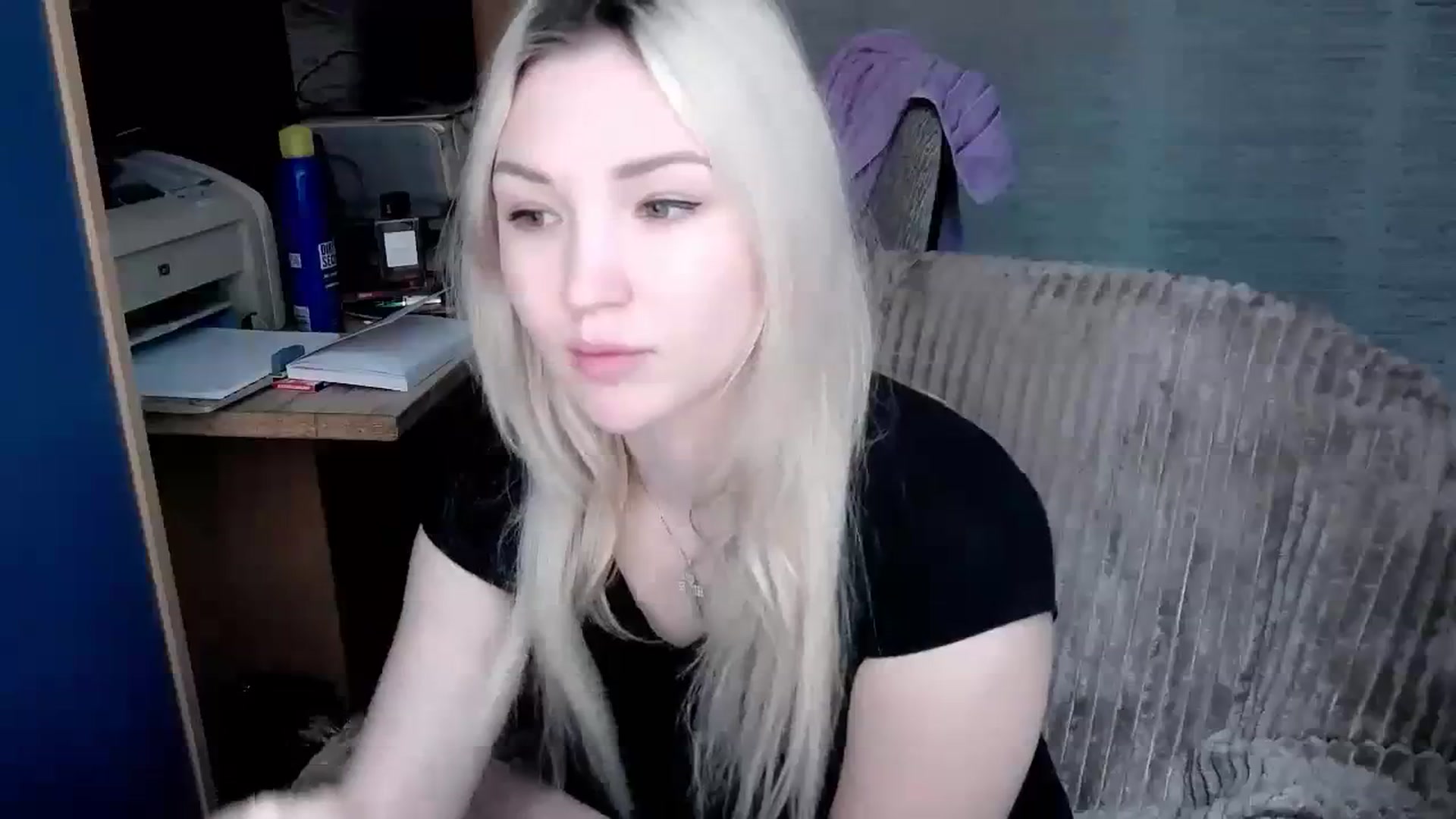 Gallery image thumbnail from Ashley_cutie_'s myfreecams stream on, 11/20/2023, 07:04 image 11 of 20