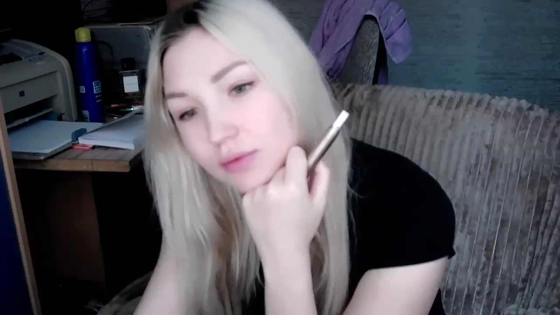 Gallery image thumbnail from Ashley_cutie_'s myfreecams stream on, 11/20/2023, 07:04 image 15 of 20