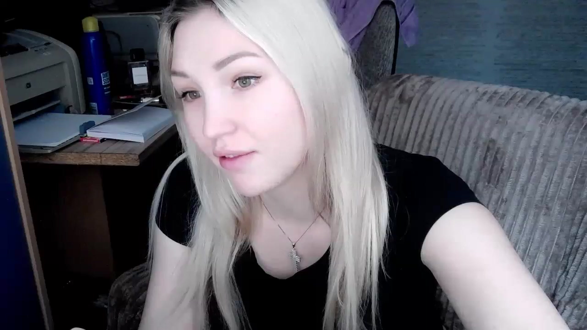 Gallery image thumbnail from Ashley_cutie_'s myfreecams stream on, 11/20/2023, 08:19 image 8 of 20