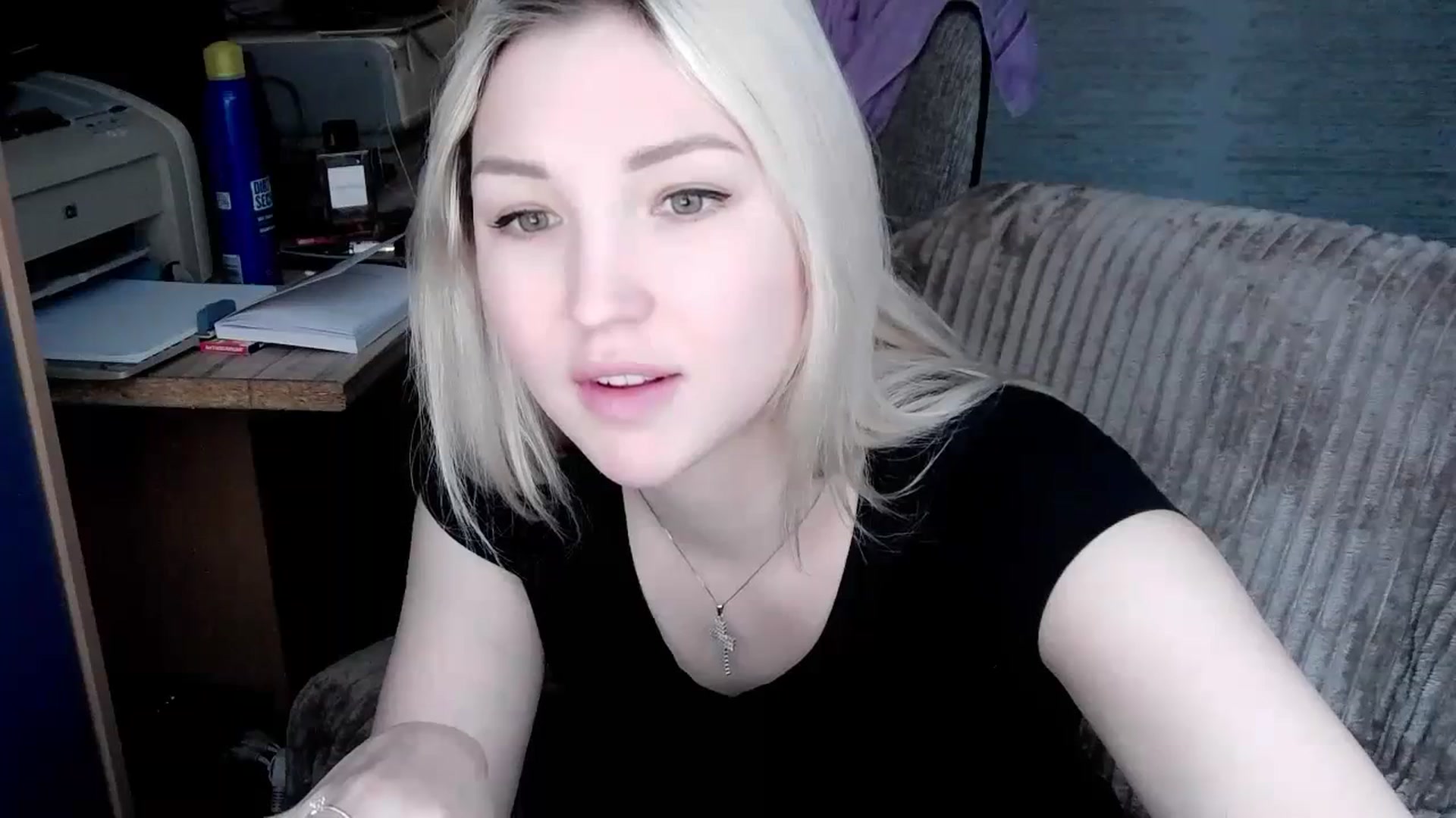 Gallery image thumbnail from Ashley_cutie_'s myfreecams stream on, 11/20/2023, 08:19 image 10 of 20