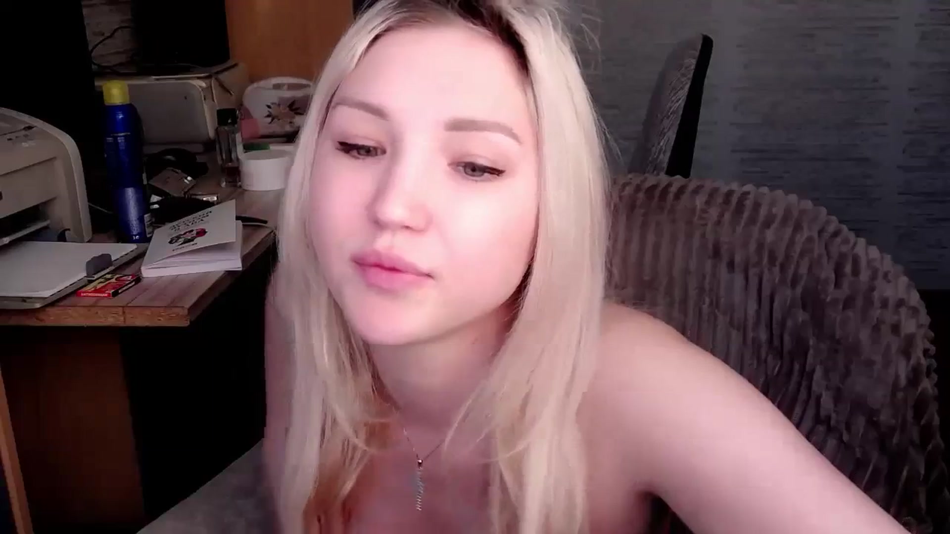 Gallery image thumbnail from Ashley_cutie_'s myfreecams stream on, 11/22/2023, 09:32 image 10 of 20