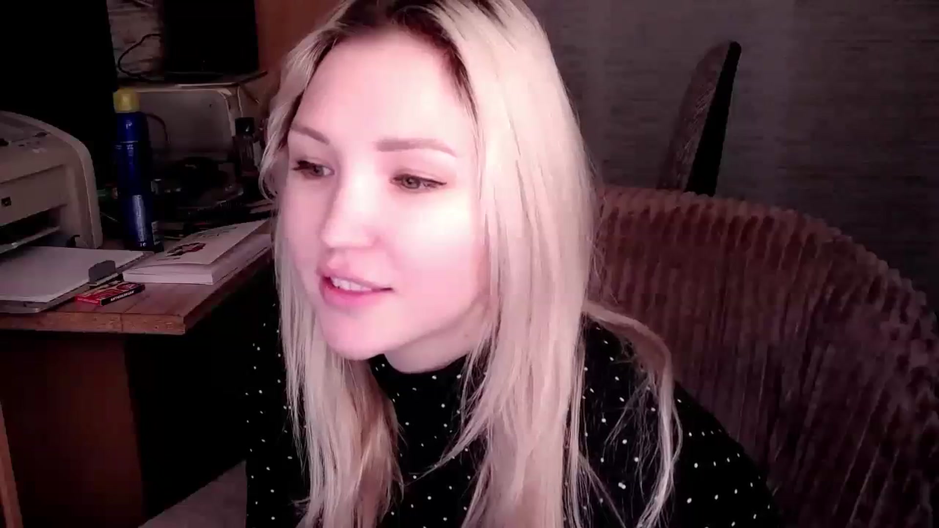 Gallery image thumbnail from Ashley_cutie_'s myfreecams stream on, 11/23/2023, 08:39 image 8 of 20